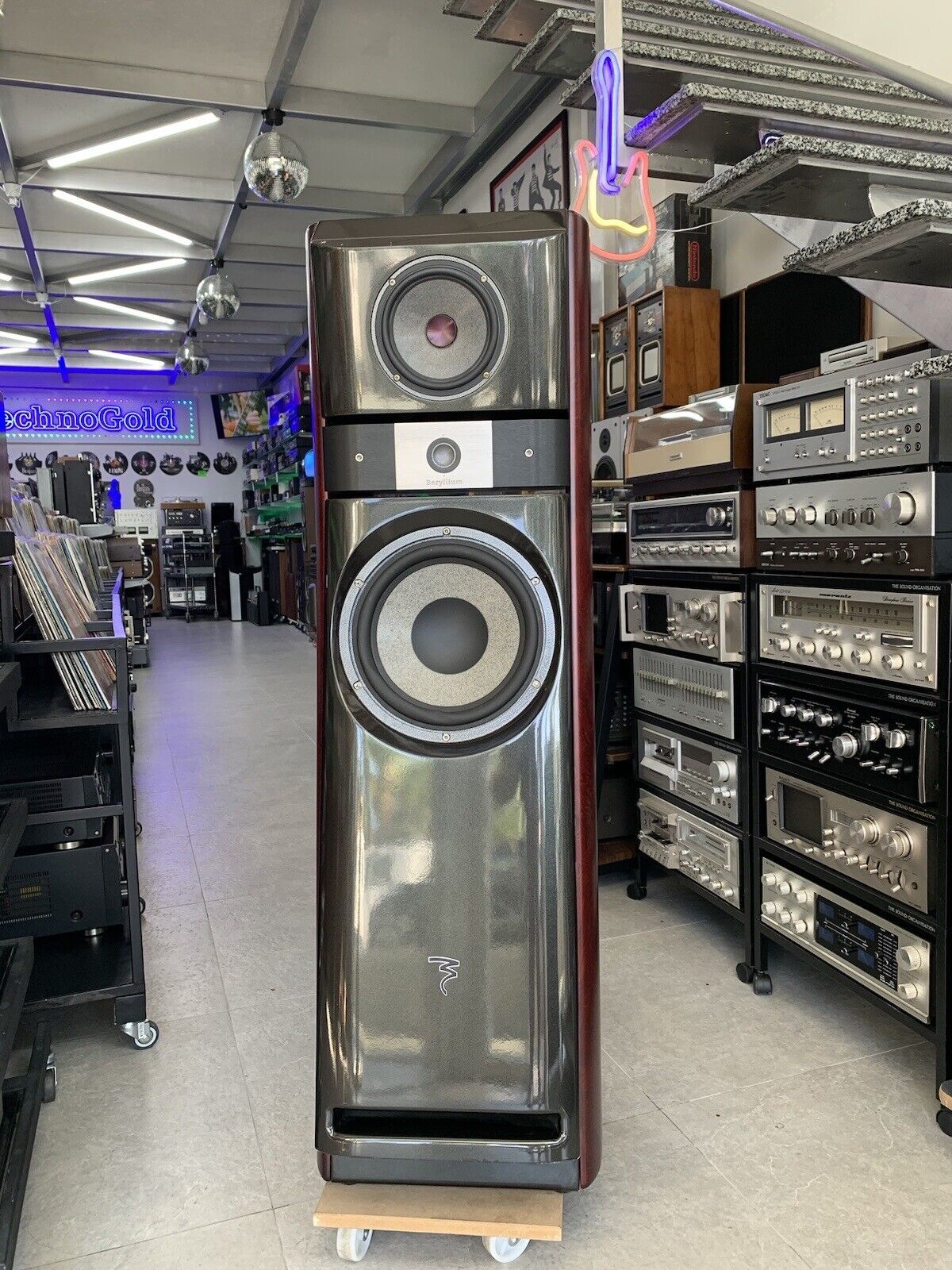 ミュージシャン Utopia 015 JM FOCAL Lab ALTO UTOPIA High End Speaker Only ONE Unit For Repair