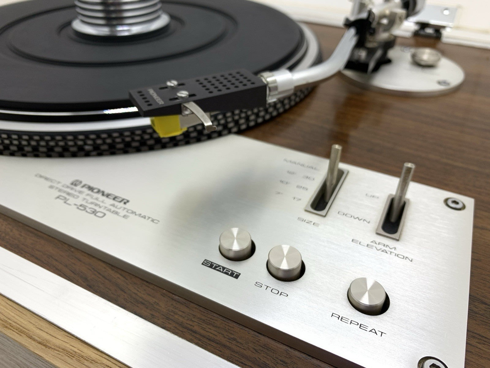 PIONEER PL 530 Turntable Direct Drive Full Automatic Vintage 1976 WORK Good Look