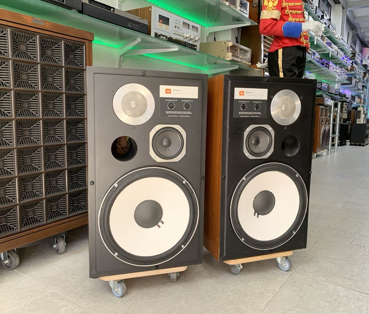 JBL L 112 LEGENDARY Speakers 300 Watts Vintage 1980 Refurbished WORK LIKE NEW