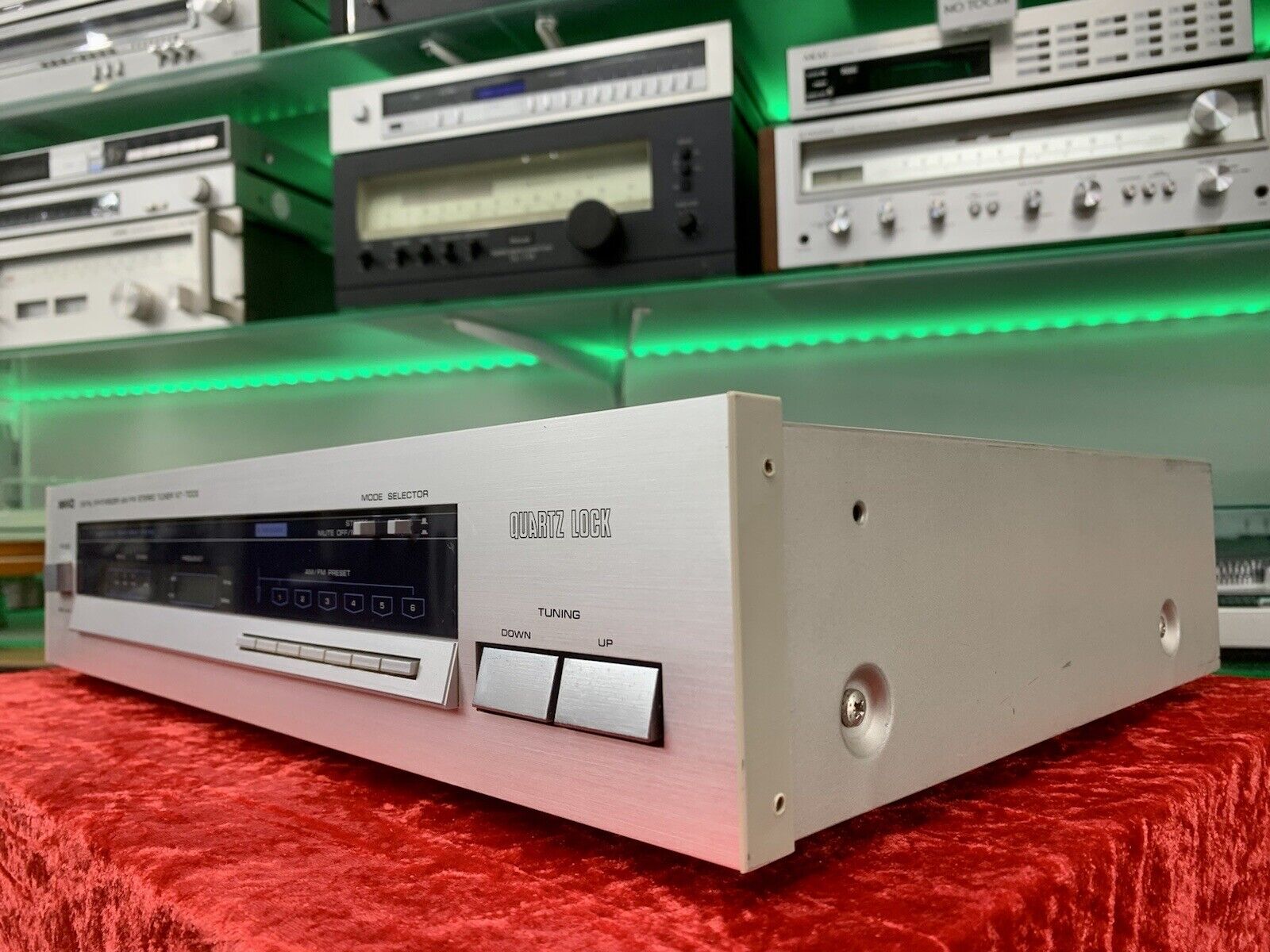 NIKKO NT-700 II AM/FM Stereo Digital Tuner Vintage 1981 Hi Fi Working Good Look