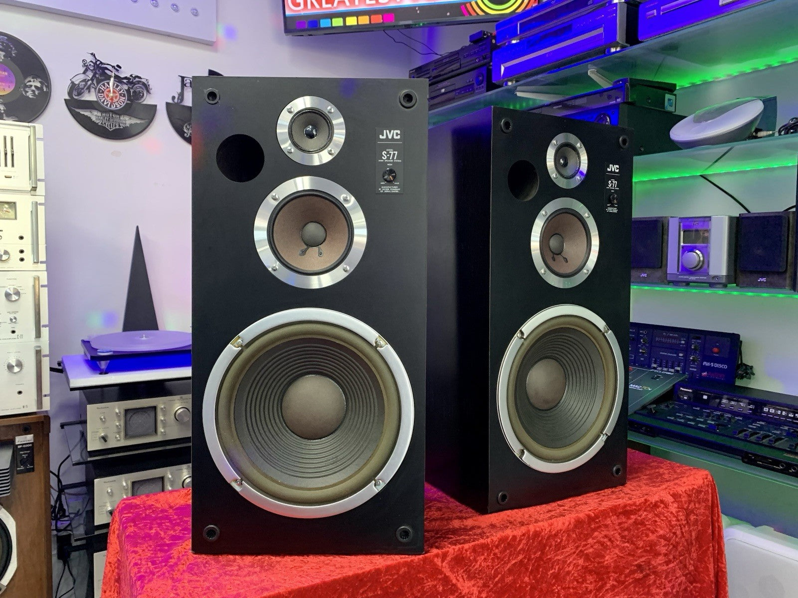 JVC S 77R Speakers 3Way System 120 Watts RMS Vintage 1980 Work Perfect Good Look