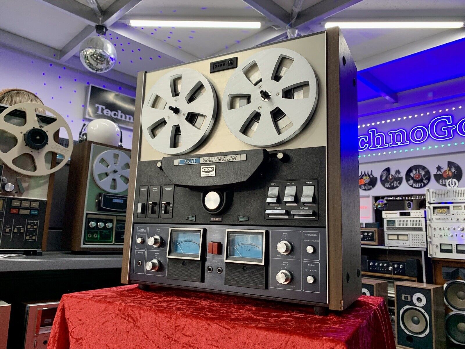 AKAI GX 260D Tape Reel to Reel 4Track 7" Vintage 1973 AutoReverse WORK Good Look