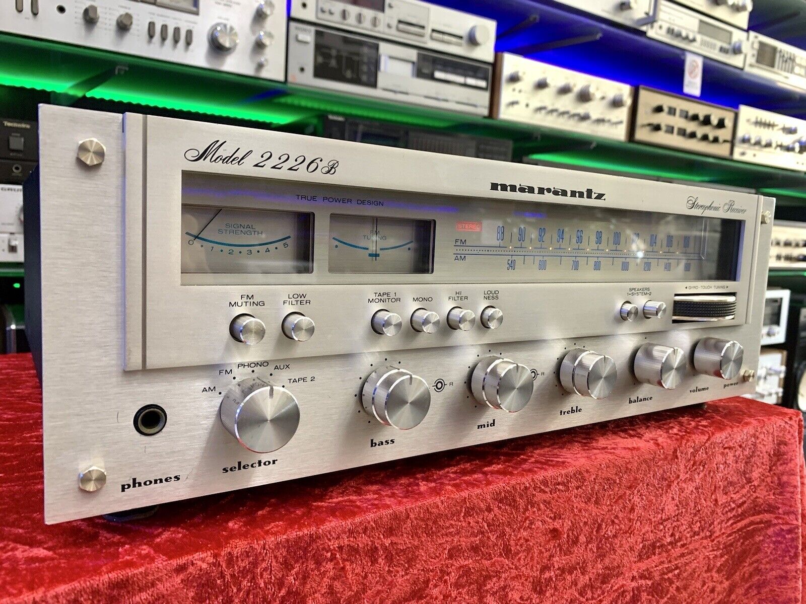 MARANTZ 2226B Stereo Receiver 58 Watts RMS Vintage 1977-80 RARE WORK Good Look