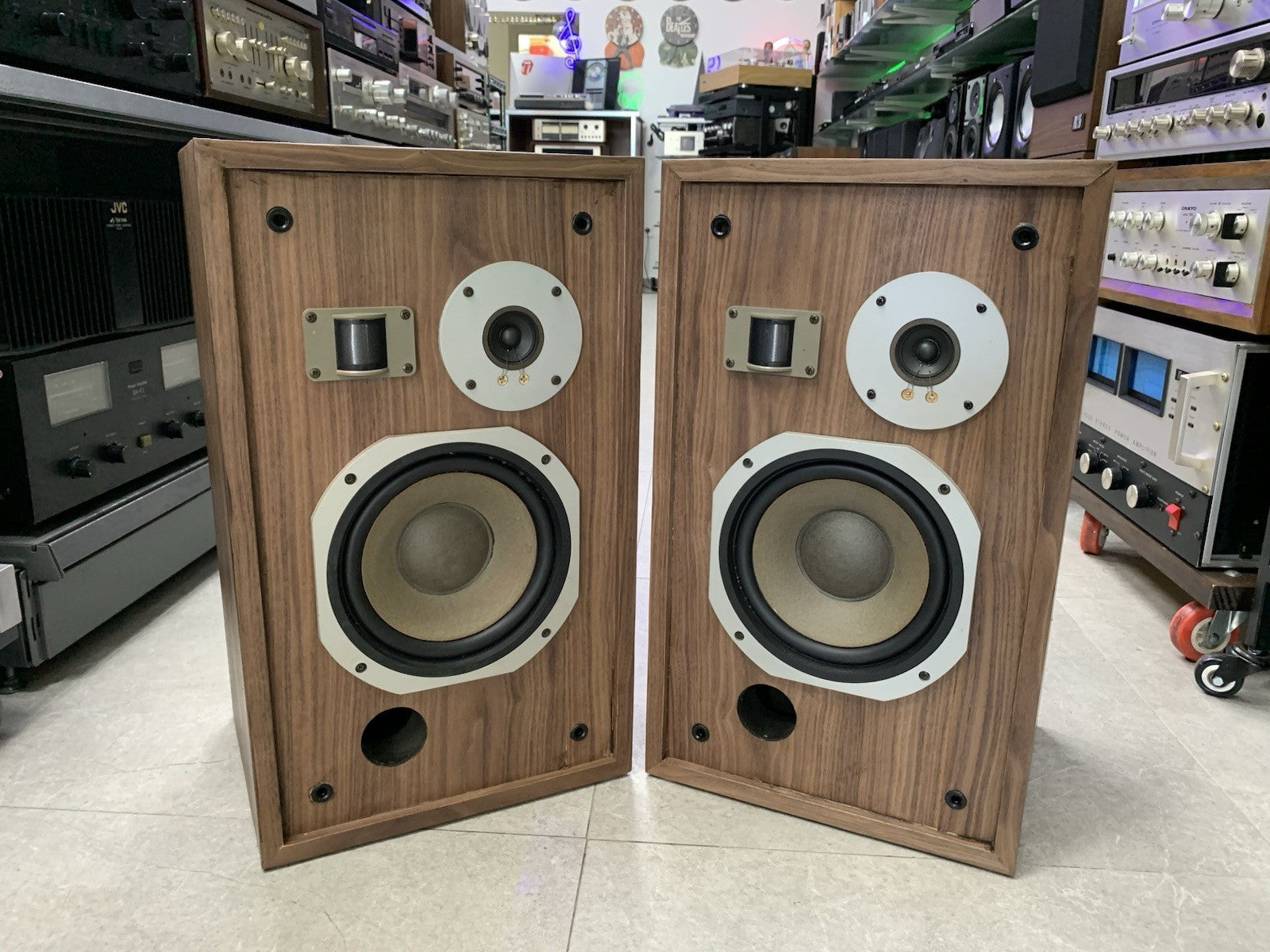 PIONEER HPM 30 SPEAKERS 60W RMS 3Way Vintage 1979 WORK New Wood Walnut GOOD LOOK