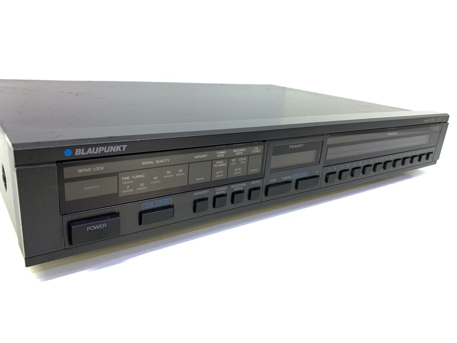 BLAUPUNKT PT-3750 Artech AM/FM Stereo Tuner Digital HiEnd Vintage 1986 Good Look