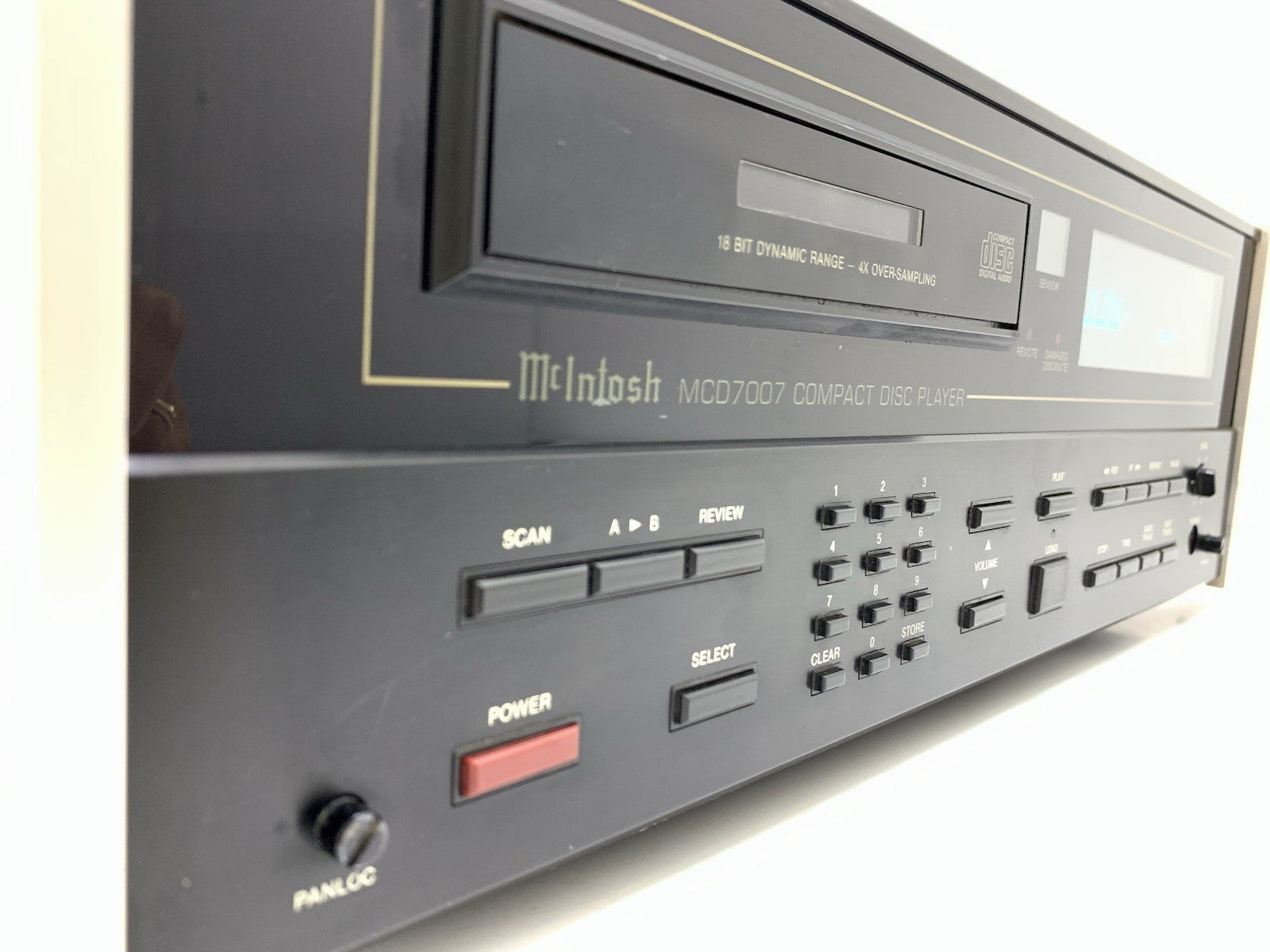 McINTOSH MCD 7007 Compact Disc CD Player High End Vintage 1988 WORK Good Look