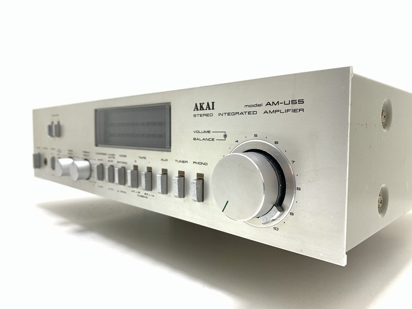 AKAI AM-U55 Stereo Integrated Amplifier 55+55 WRMS Vintage 1981 Work Good Look
