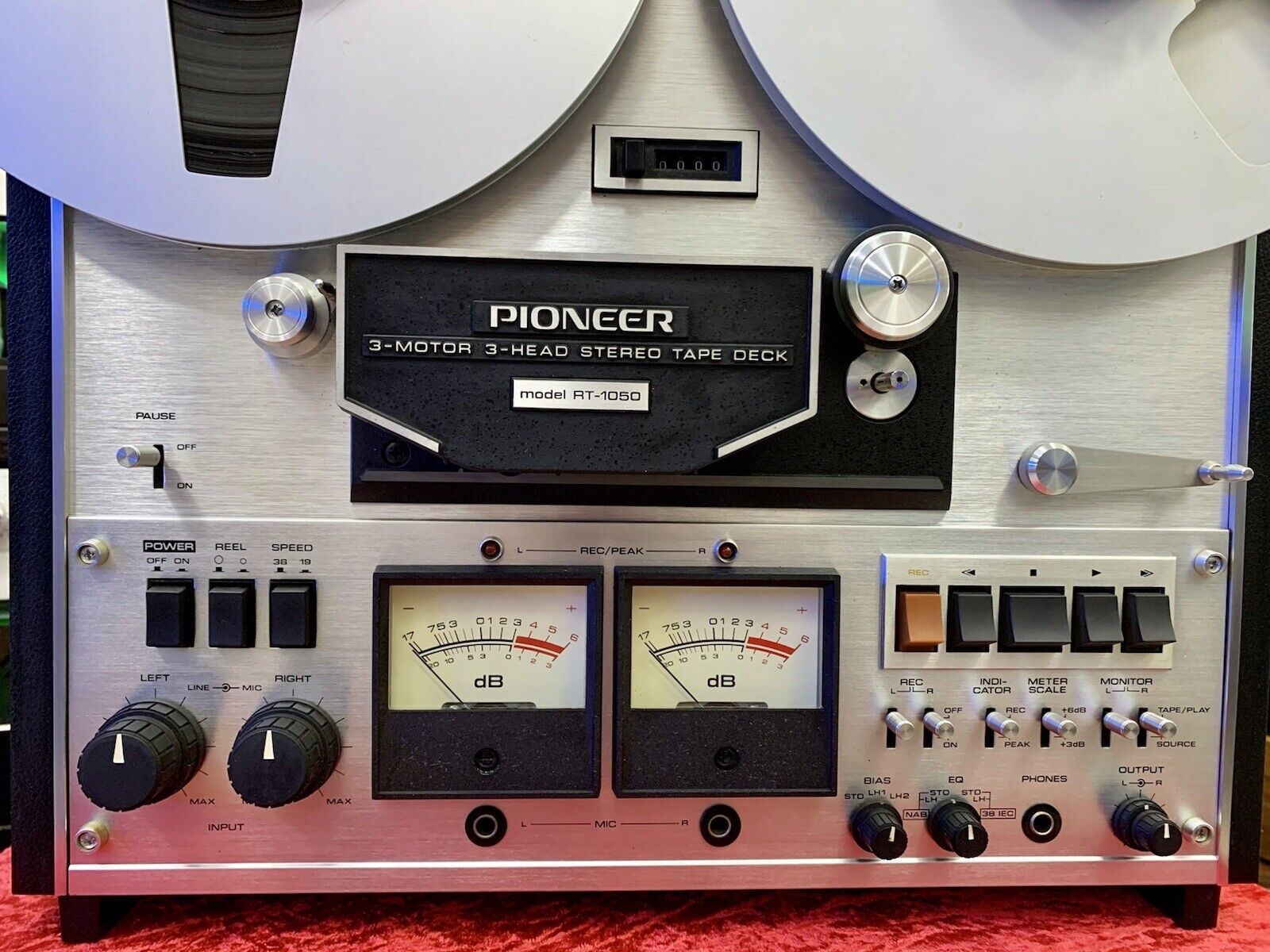PIONEER RT-1050 Reel to Reel 2Track 10" Tape Vintage 1974 Original Rare LIKE NEW