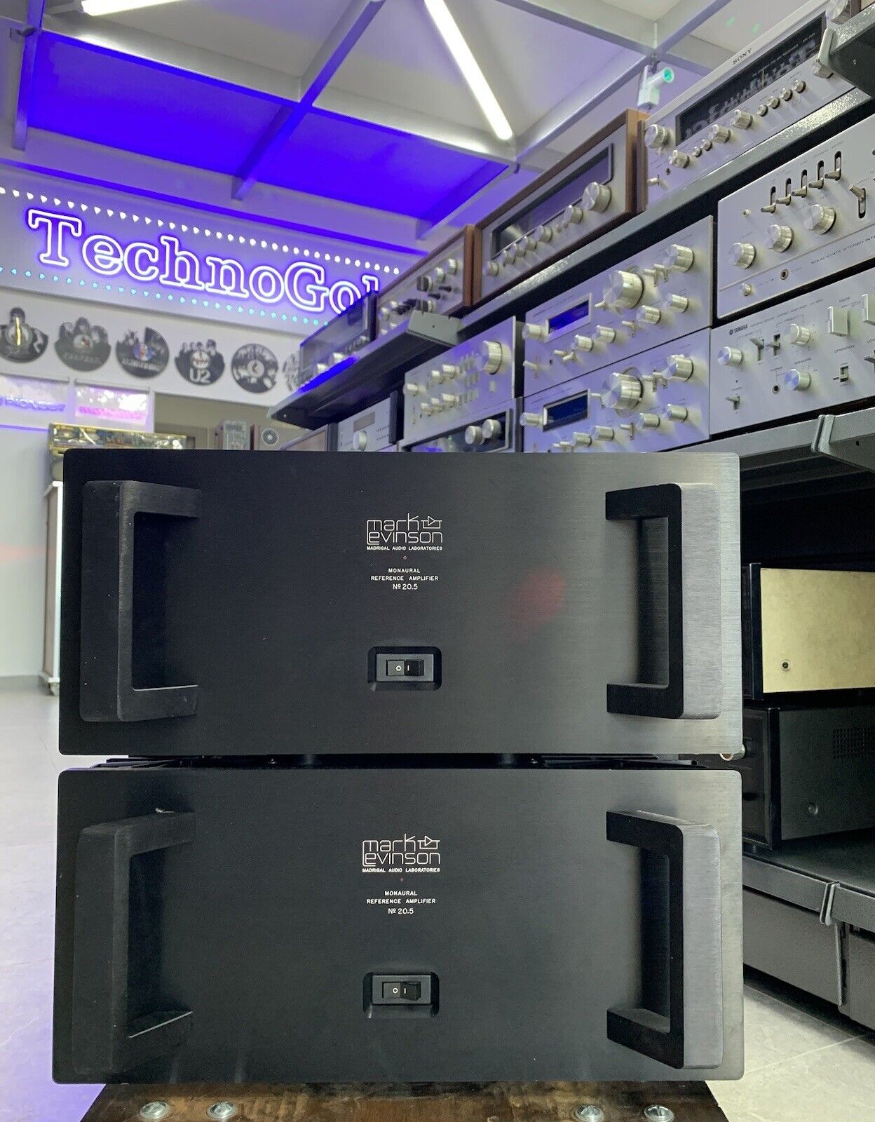 MARK LEVINSON n. 20.5 MONAURAL Power Amplifier 2X 100 Watts RMS Hi End Good Look