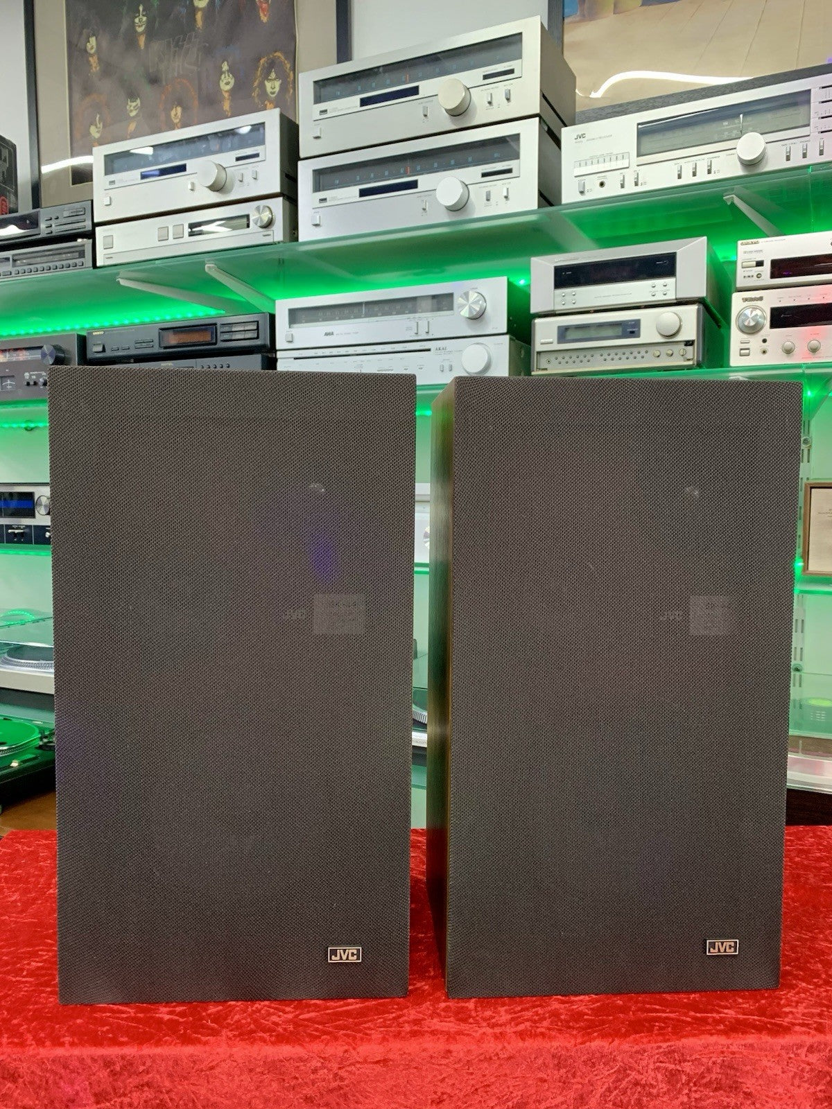 JVC SK 44 Speakers 3 Way System 70 Watts Vintage 1976 OLD STOCK NEW NEVER USED