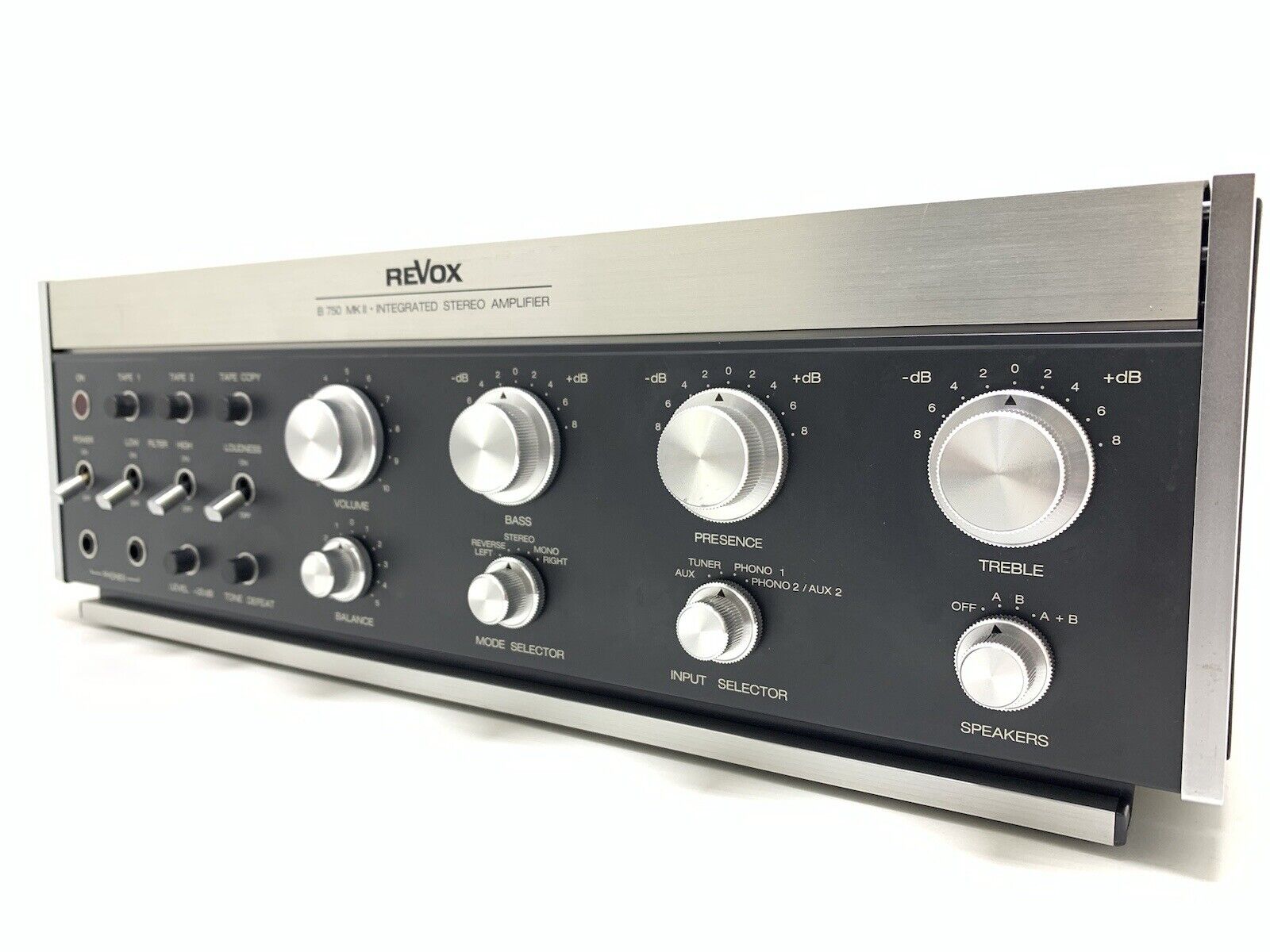 REVOX B-750 MKII Hig End Stereo Amplifier 80 W RMS Vintage 1978 WORK Good Look