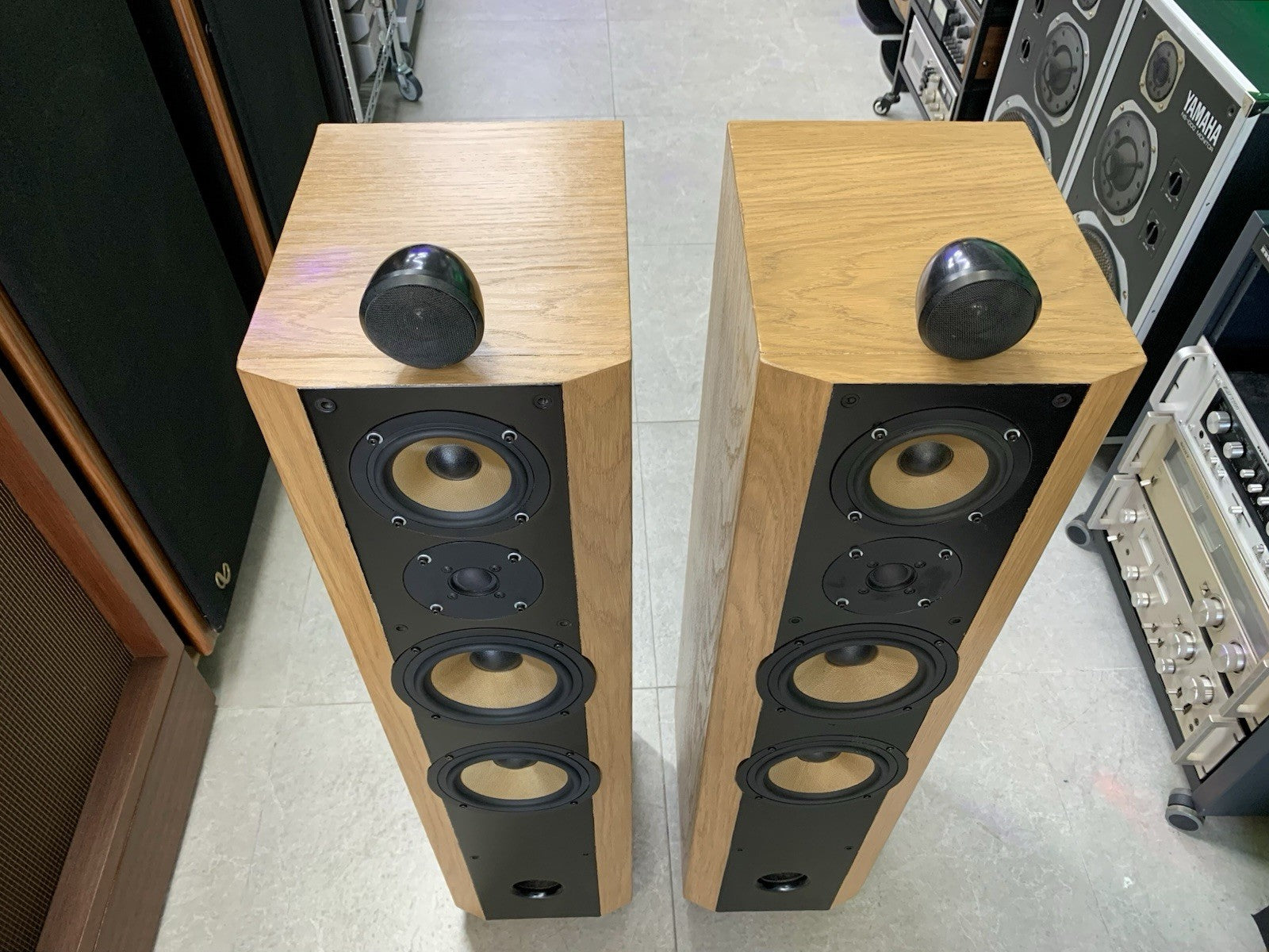 SONY SS X9ED High End Speakers 4 Way 250 Watts RMS Vintage 2000 WORK Good Look