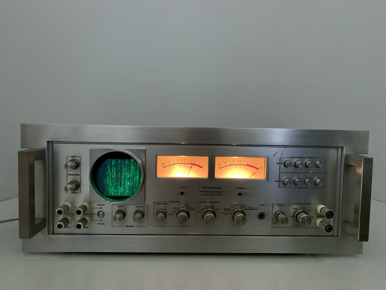 PIONEER SD-1100 Stereo Rack Display Audio Scope RARE Vintage 1972 WORK Good Look