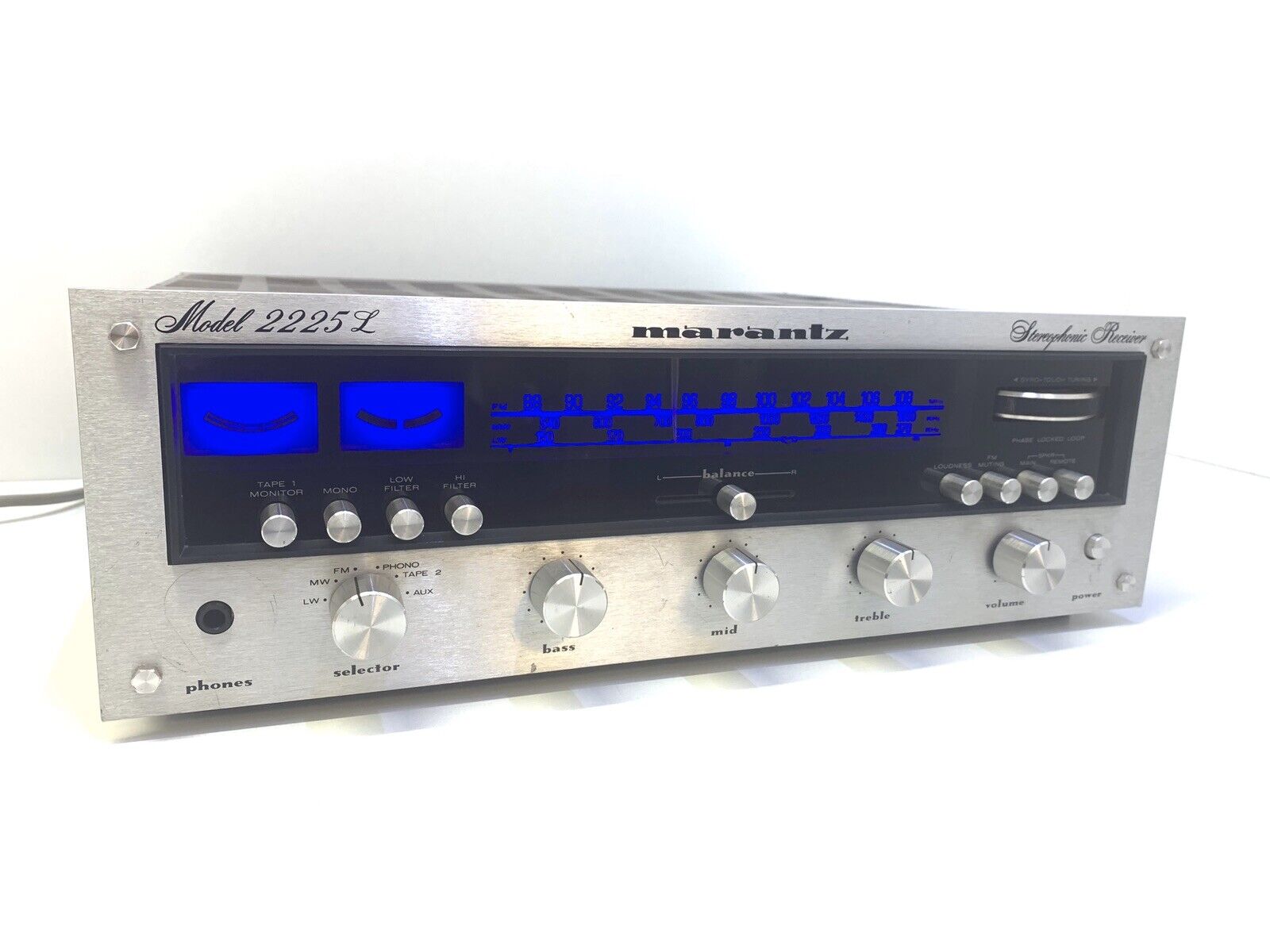 MARANTZ 2225L Stereo Receiver 50Watts RMS Vintage 1976 RARE REFURBISHED GoodLook