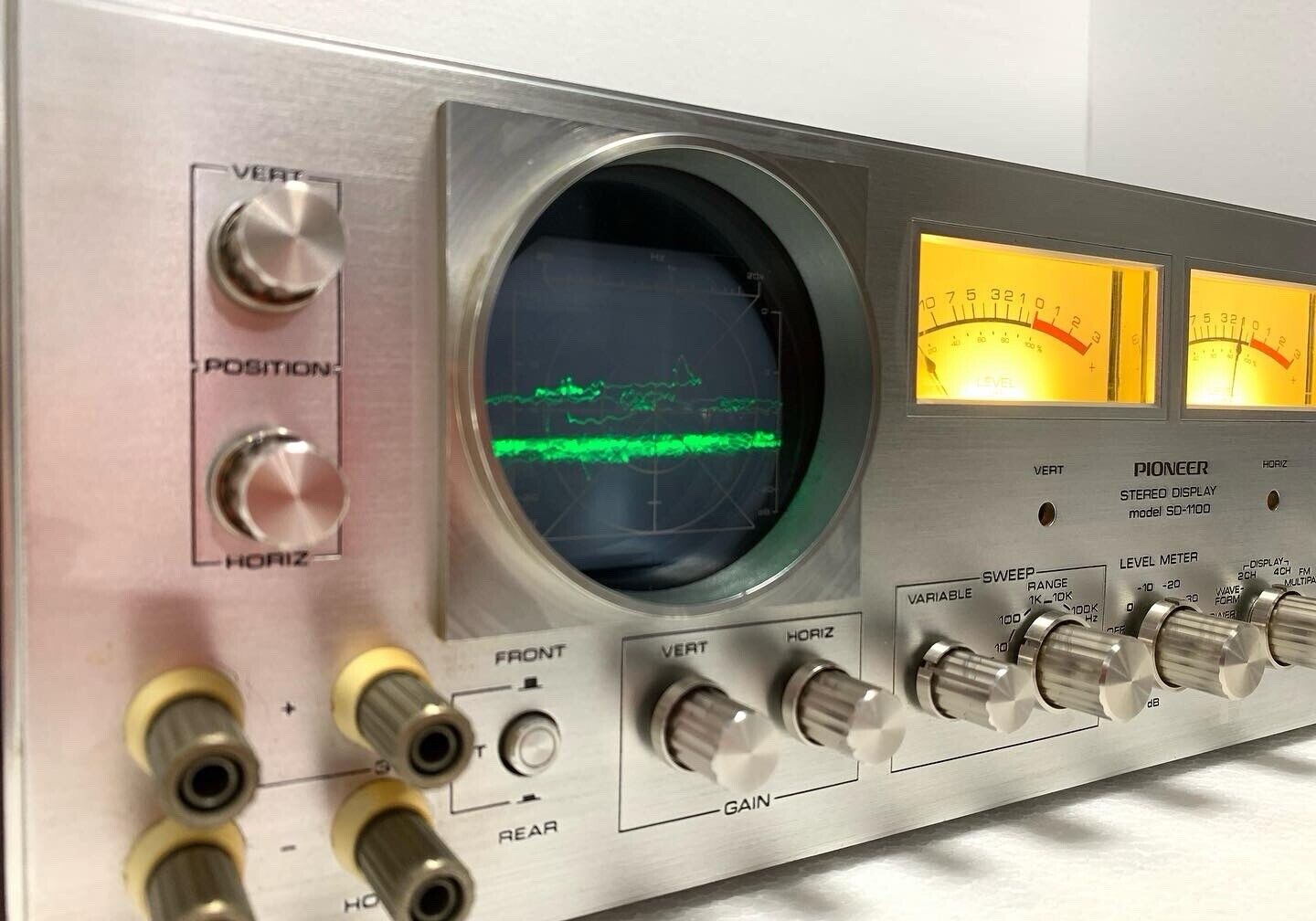 PIONEER SD-1100 Stereo Display Audio Scope VERY RARE Vintage 1972 WORK Good Look