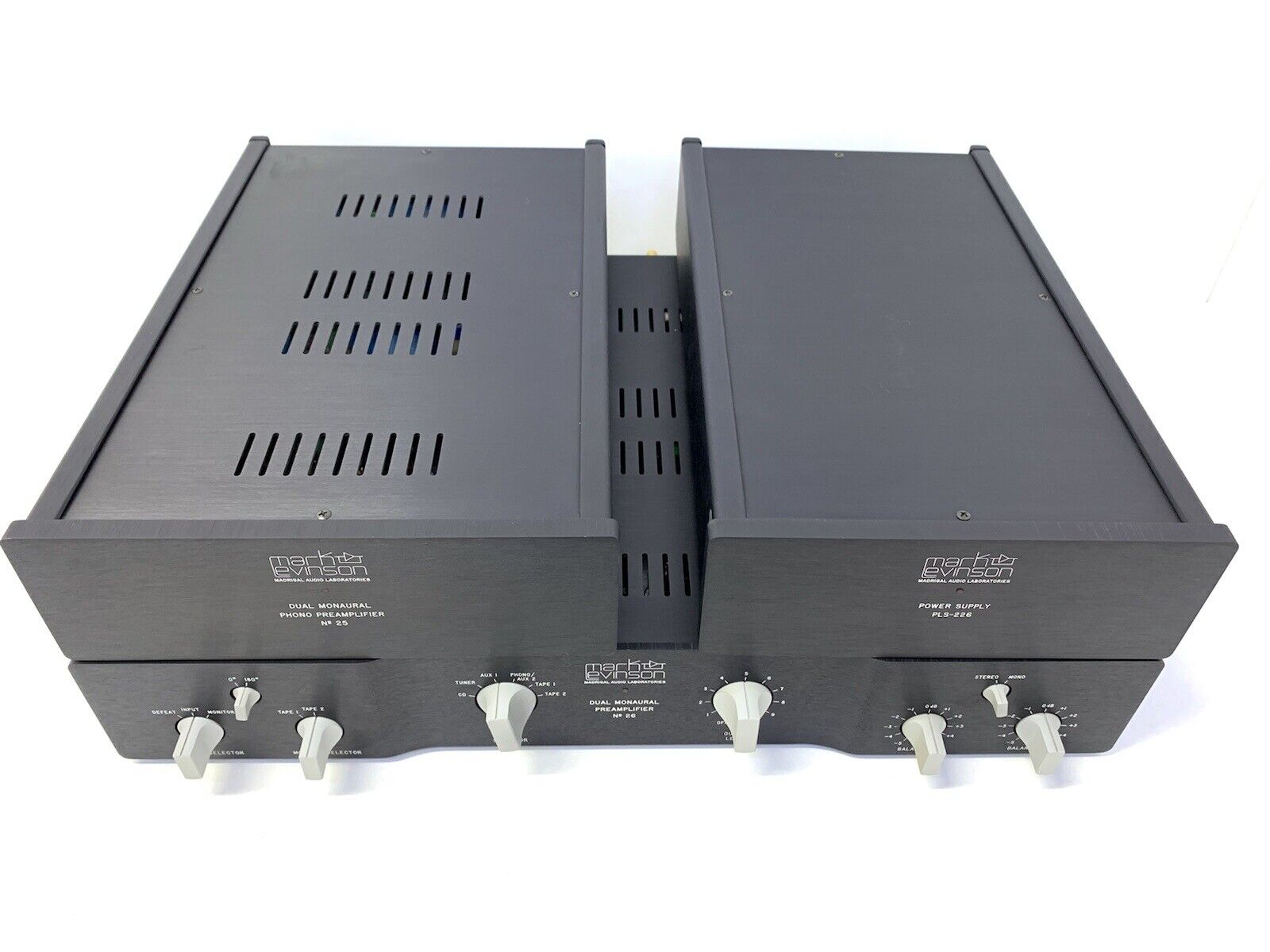 MARK LEVINSON N.26 Stereo Pre Amplifier + Pre Phono N.25 + Power Supply PLS-226