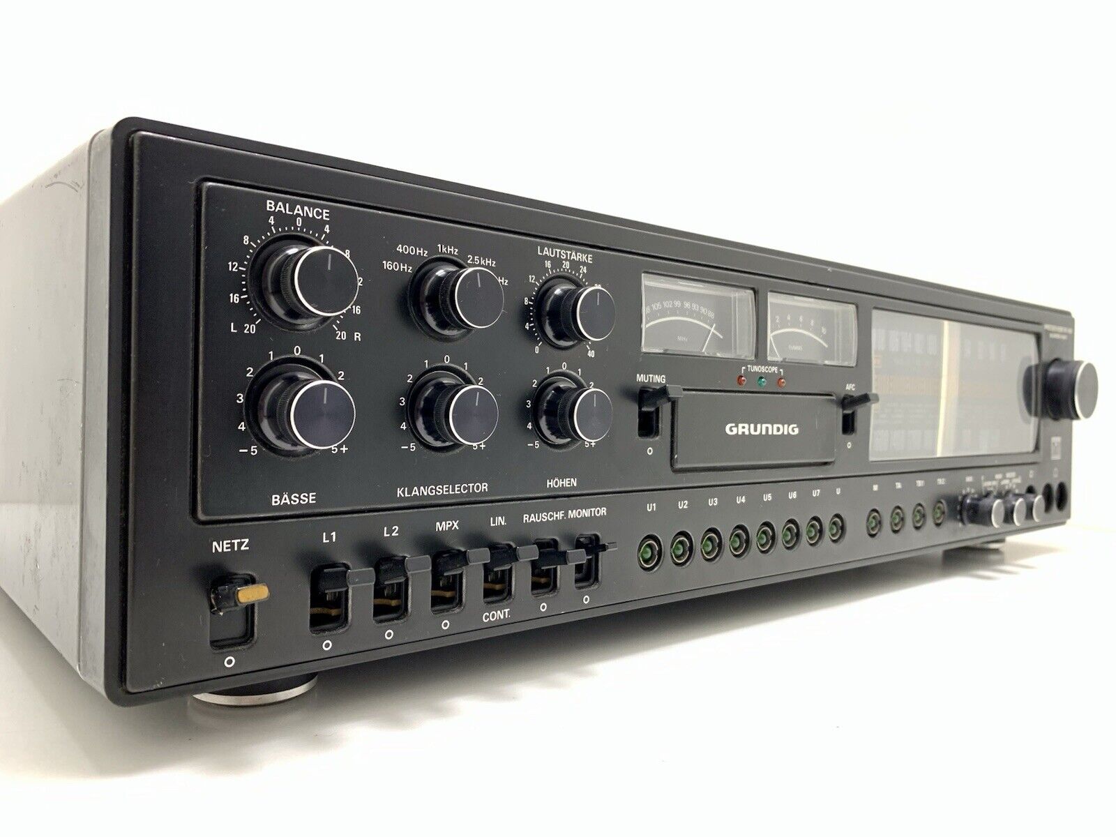 GRUNDIG R 45 Stereo Monster Receiver 2X 50 WRMS Vintage 1977 WORKING Good Look