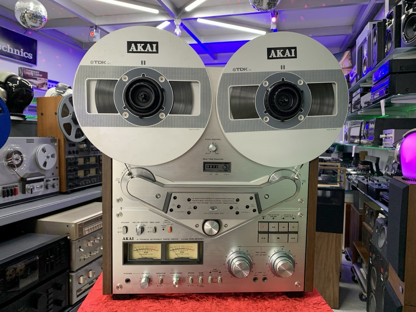 AKAI GX 635D Tape Open Reel 4 Track 10" Vintage 1978 Auto Reverse WORK Good Look