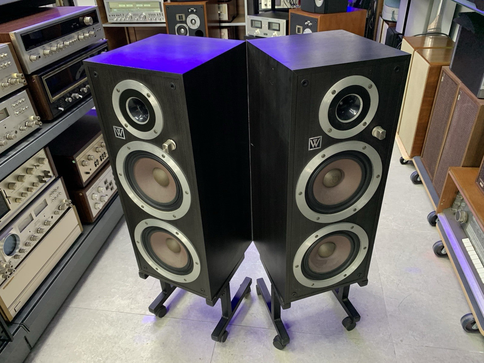 WHARFEDALE VENTANA Speakers 2,5 Way 150 Watts RMS High-Quality UK WORK Good Look