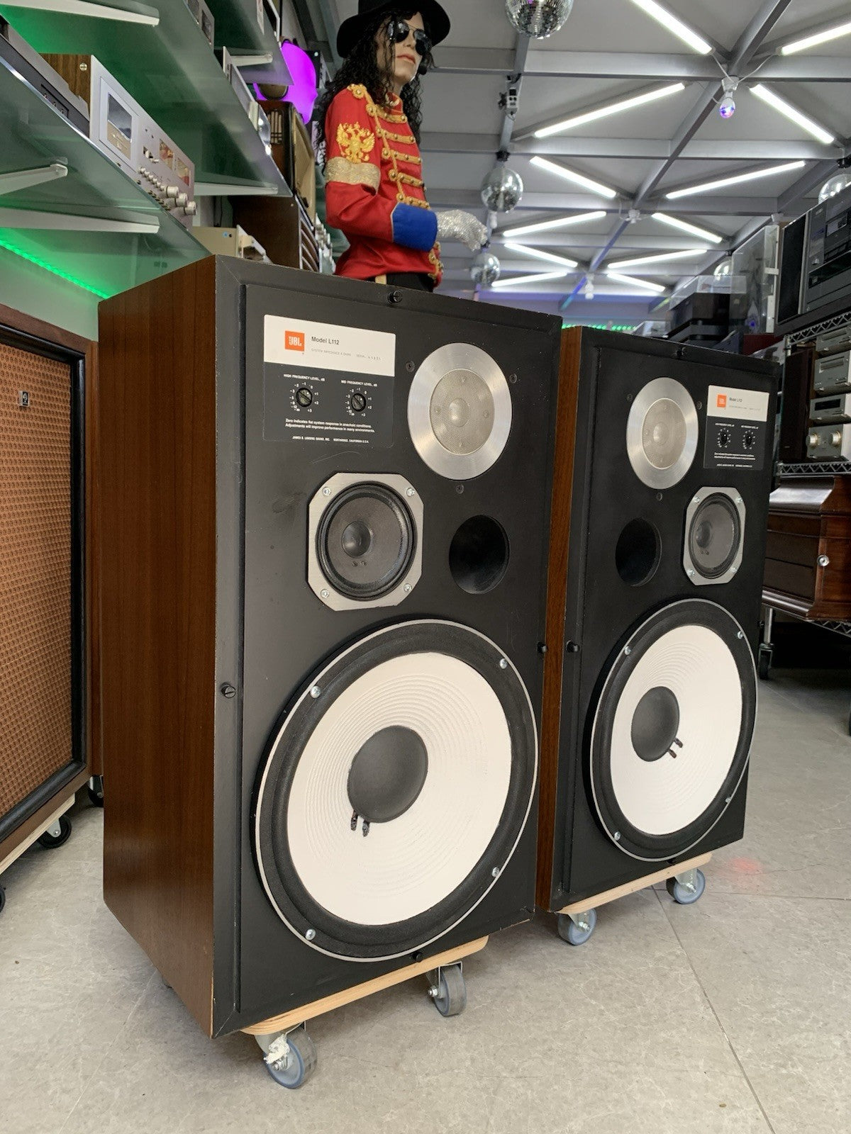 JBL L 112 LEGENDARY Speakers 300 Watts Vintage 1980 Refurbished WORK LIKE NEW
