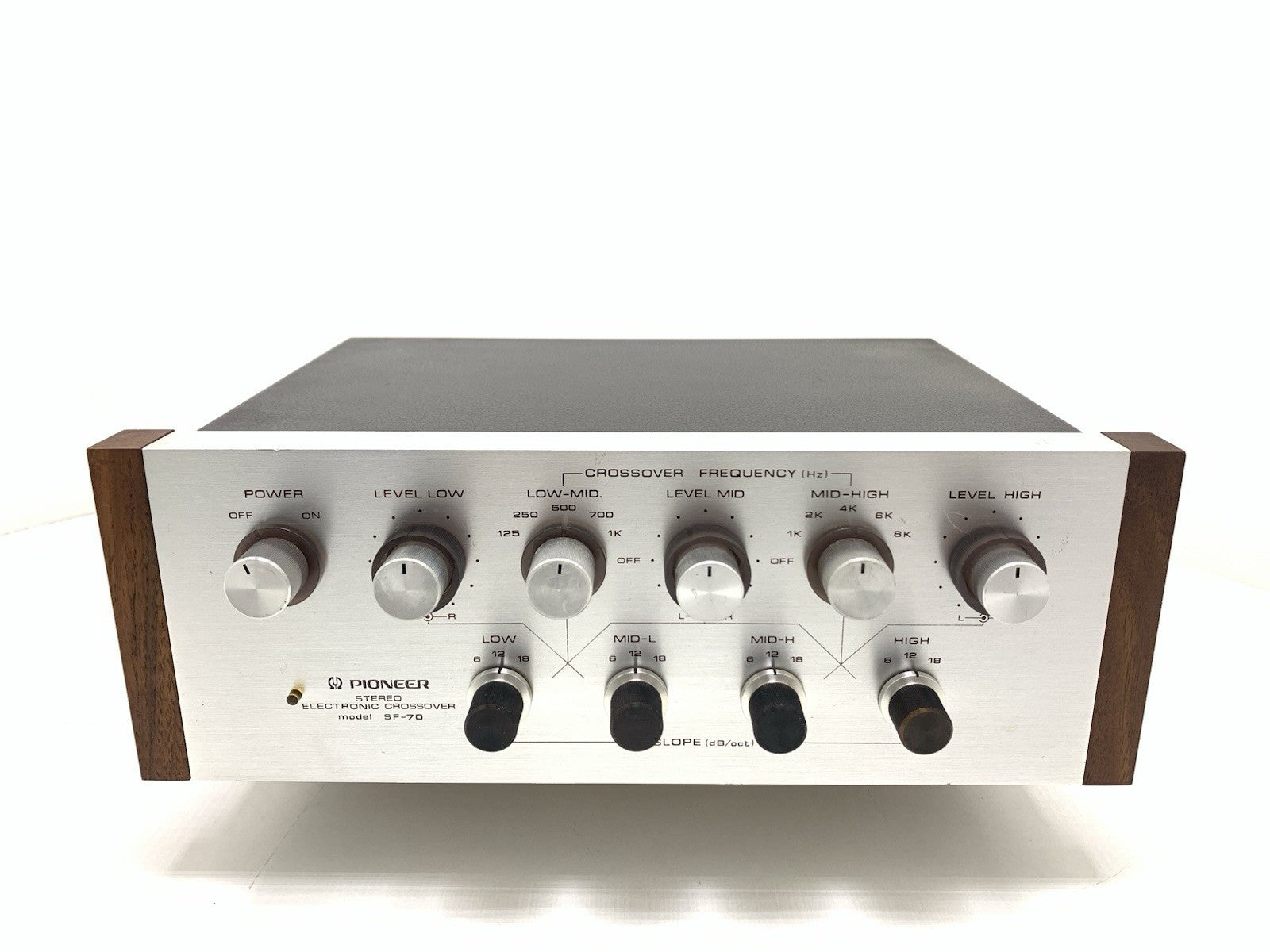 PIONEER SF 70 SF 700 ELECTRONIC CROSSOVER 3/2 Way Vintage 1969 WORK Good Look