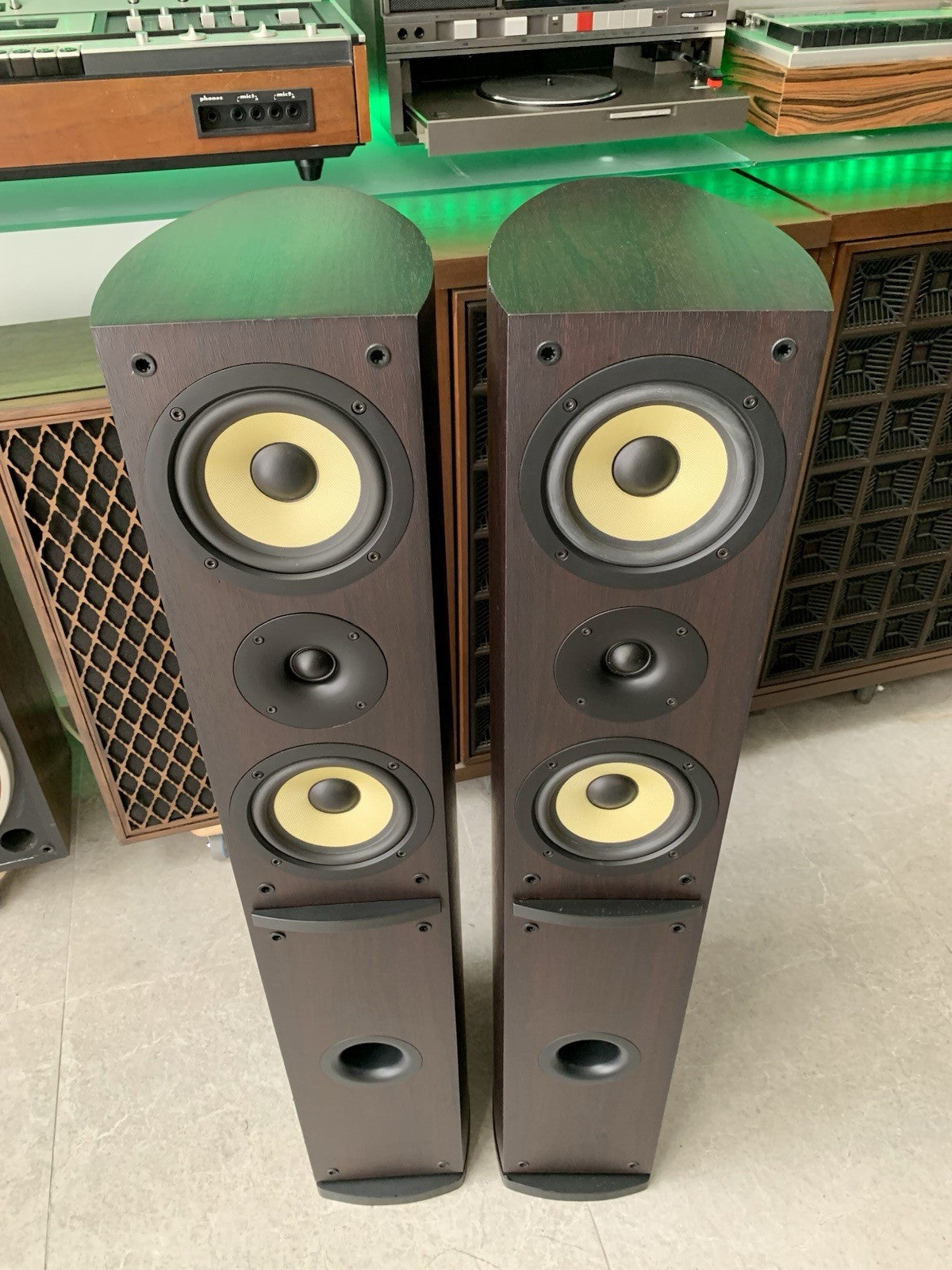 PIONEER S HS520V W Bass Reflex Bi-Wire Vintage Speakers 180 Watts Work Good Look