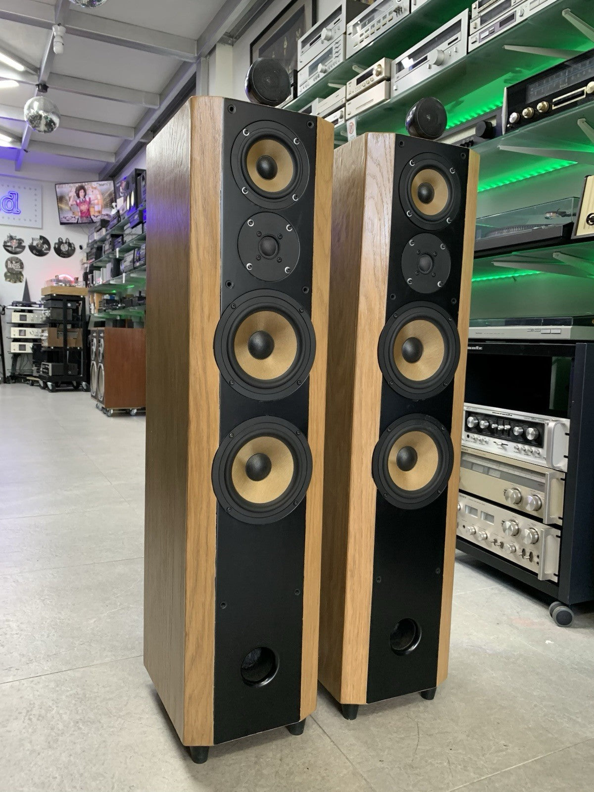 SONY SS X9ED High End Speakers 4 Way 250 Watts RMS Vintage 2000 WORK Good Look
