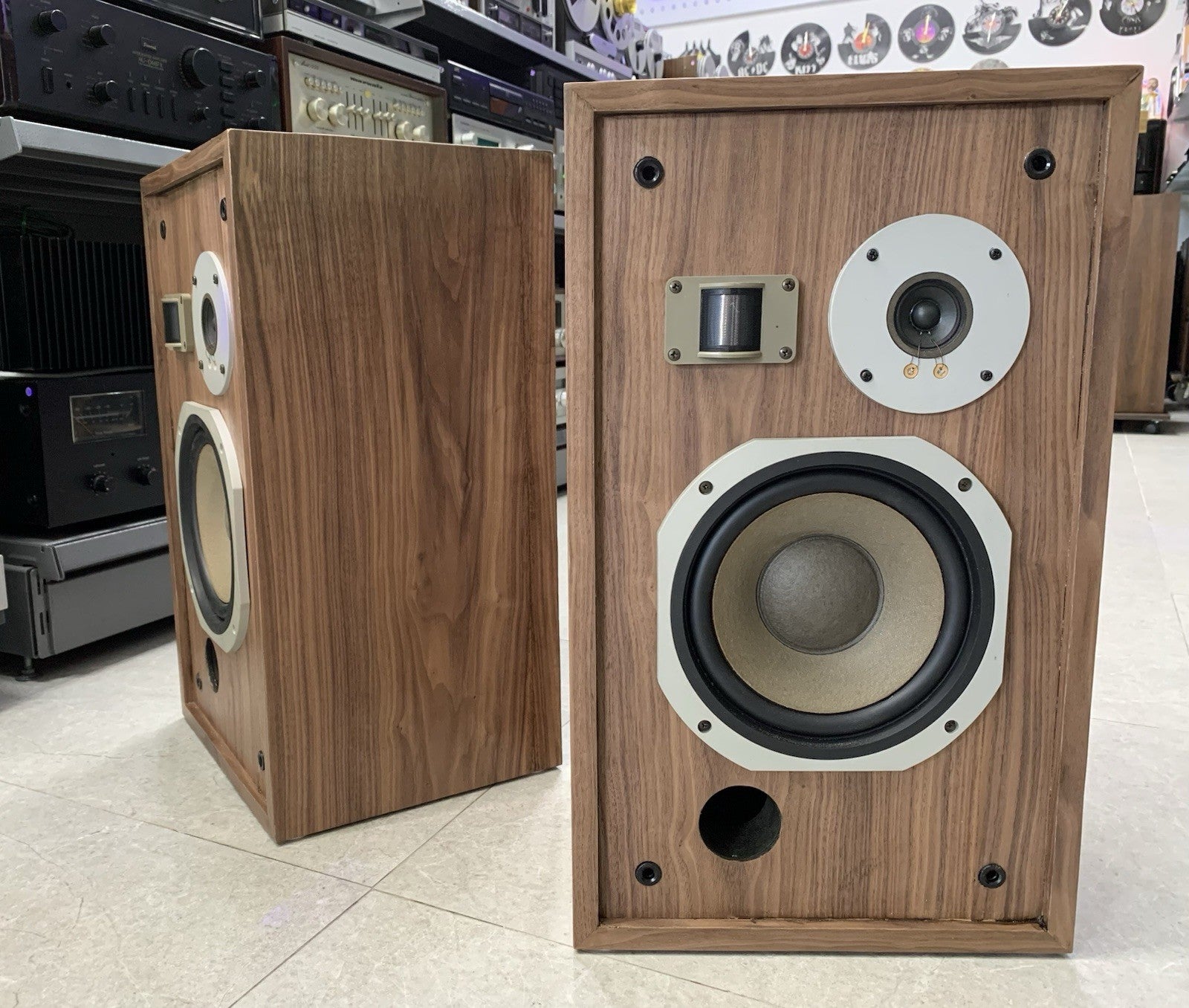 PIONEER HPM 30 SPEAKERS 60W RMS 3Way Vintage 1979 WORK New Wood Walnut GOOD LOOK