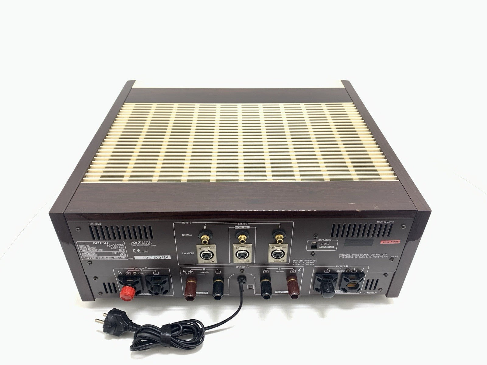 DENON POA 3000RG Stereo Power Amplifier 250+250 WRMS Vintage 1990 WORK Good Look