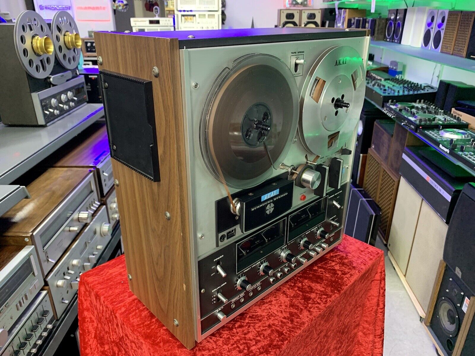 AKAI 1800SS Reel to Reel + 8 Track 4 Channel 7" Tape Vintage 1972 WORK Good Look