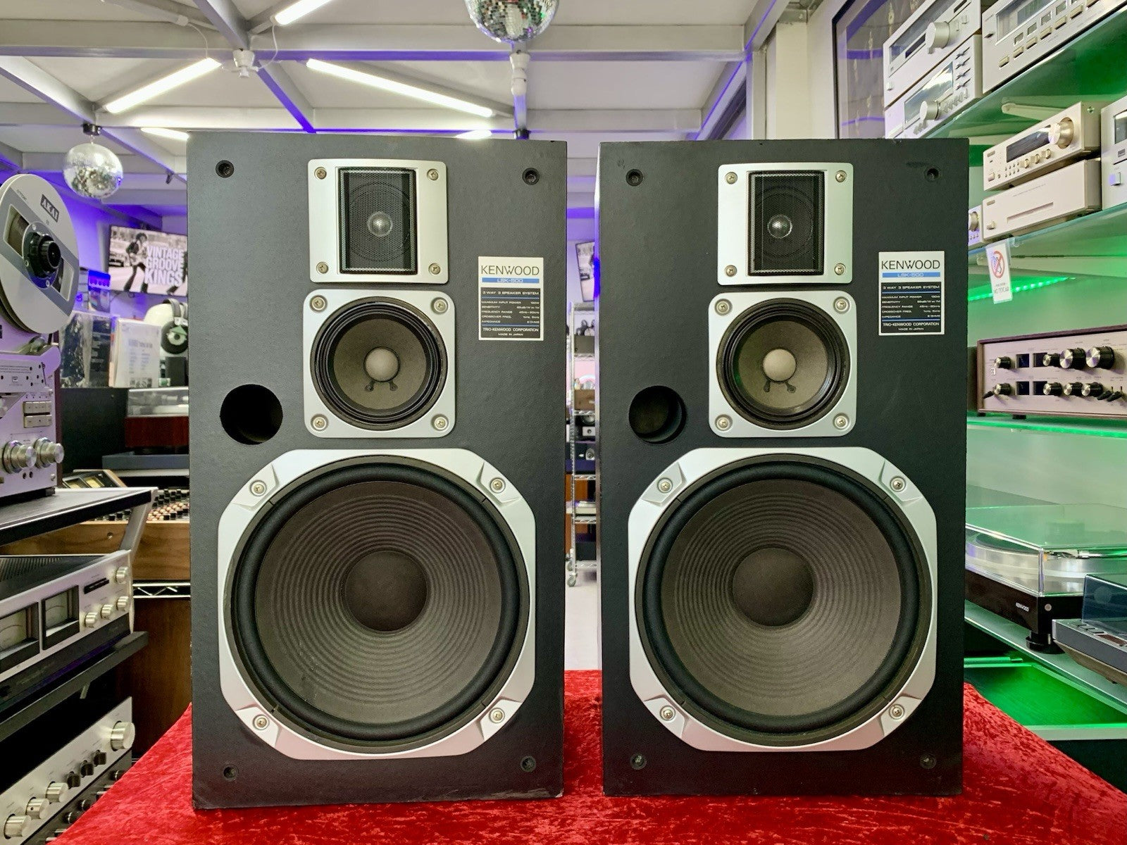 TRIO KENWOOD LSK 500 Speakers 3 Way 130 Watts RMS Vintage 1984 WORK Good Look