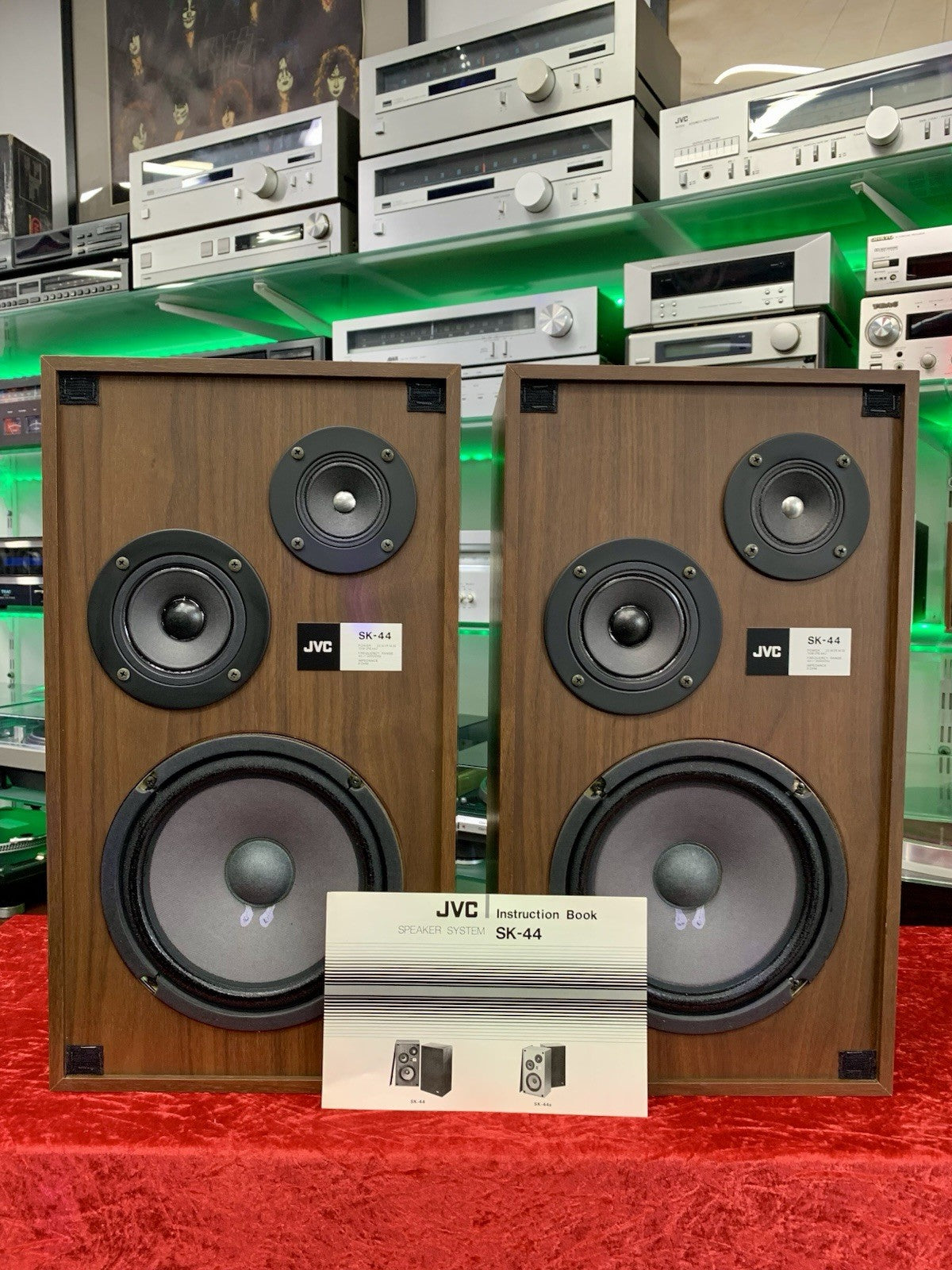 JVC SK 44 Speakers 3 Way System 70 Watts Vintage 1976 OLD STOCK NEW NEVER USED