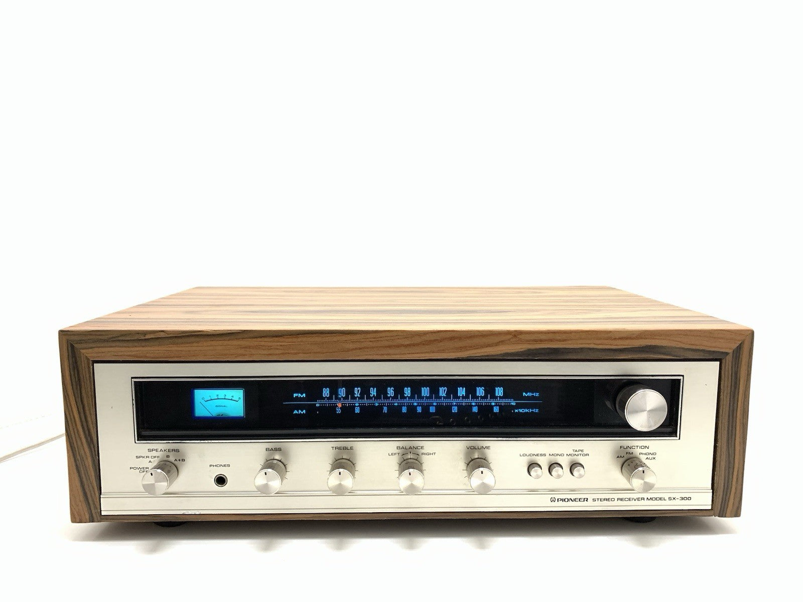 PIONEER SX 300 AM/FM Stereo Receiver NEW Wood BOX Vintage 1973 WORK Good Look