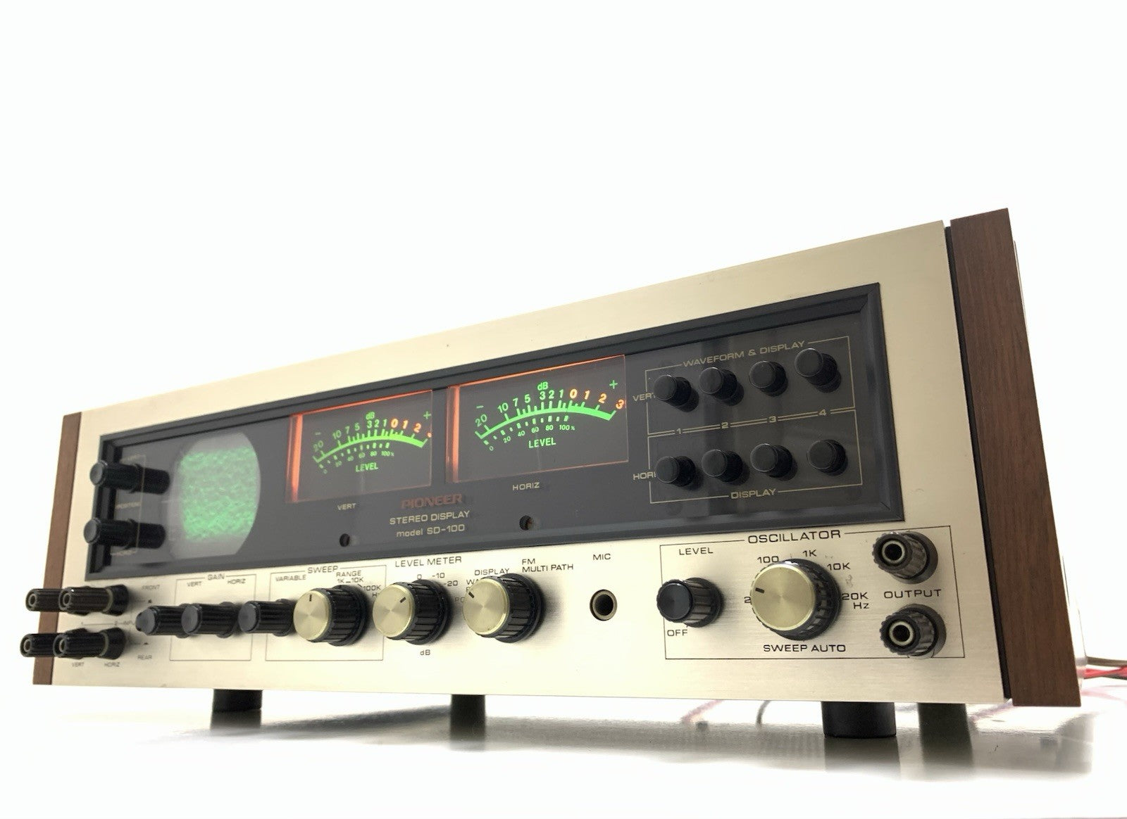 PIONEER SD 100 Stereo Display Audio Scope VERY RARE Vintage 1971 WORK Good Look