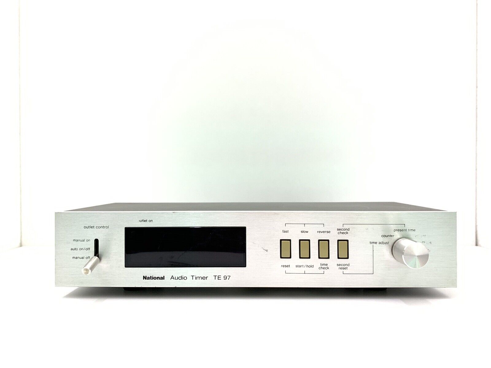 NATIONAL TE 97 Audio Digital Timer Blue Display Vintage Refurbished Like New