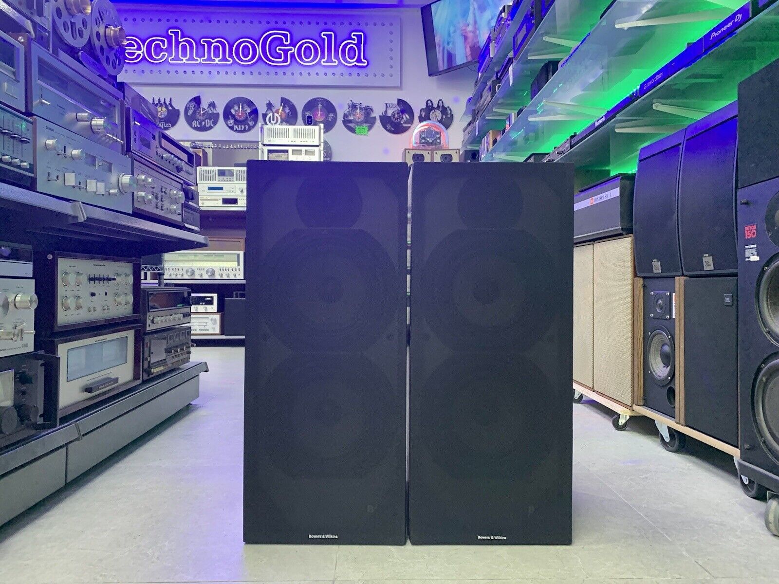 BOWERS & WILKINS B&W DM-220 Speaker 3 Way 100 Watts RMS High End WORK Good Look