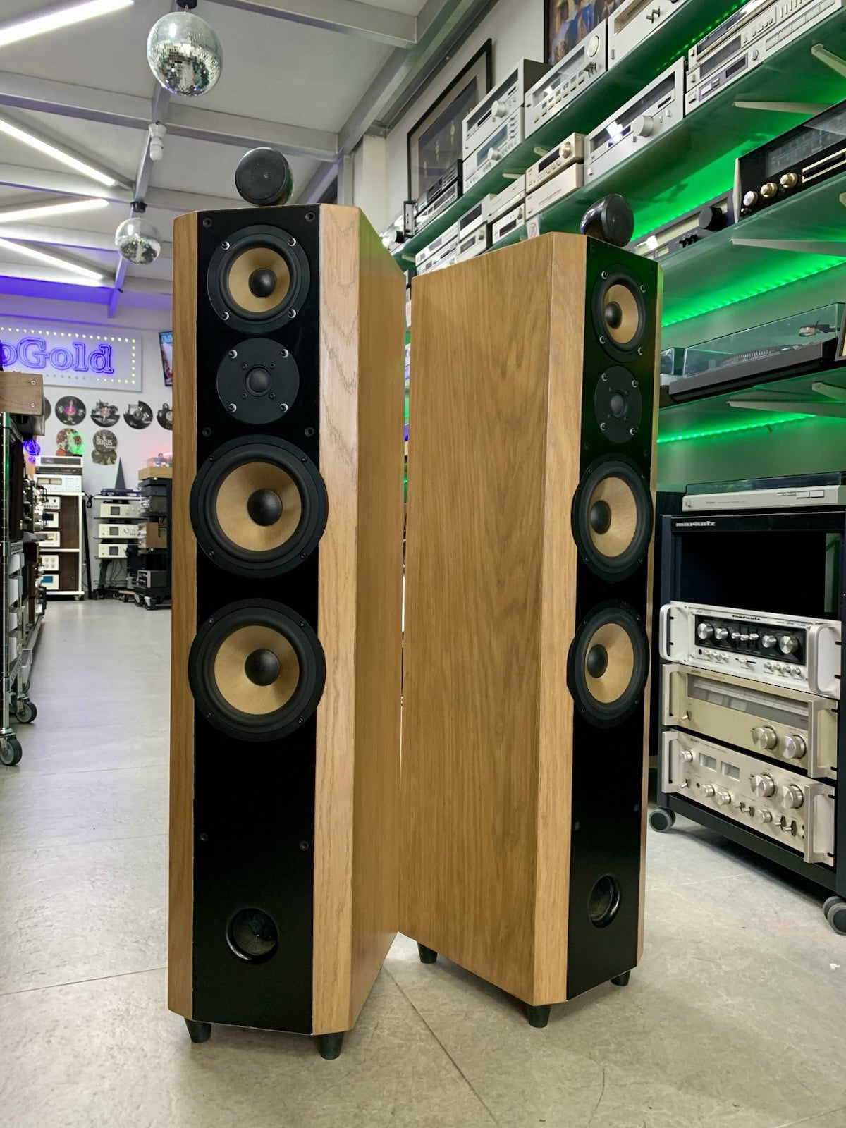 SONY SS X9ED High End Speakers 4 Way 250 Watts RMS Vintage 2000 WORK Good Look