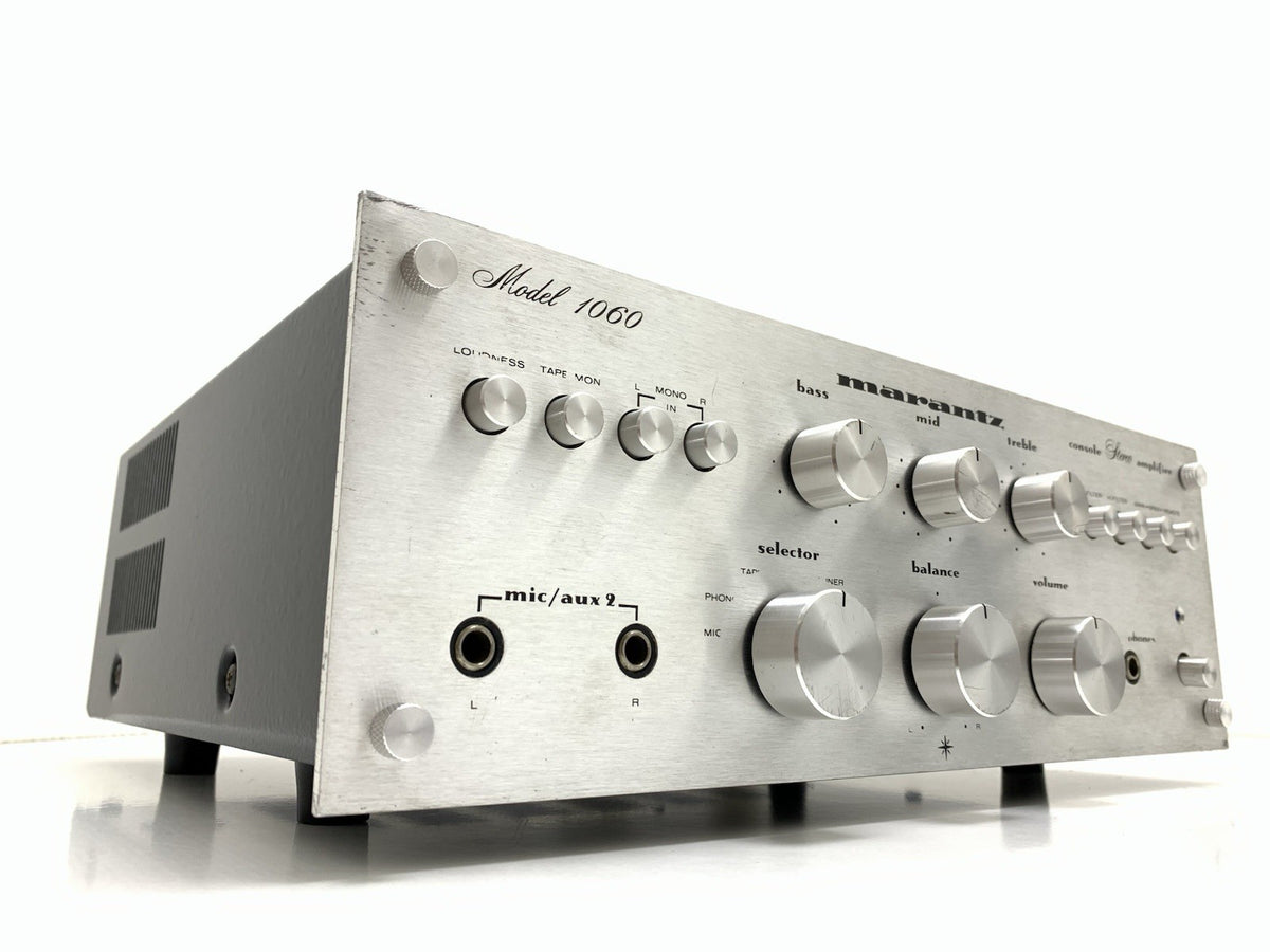MARANTZ 1060 Stereo Integrated Amplifier 30+30 W RMS Vintage 1971 WORK Good Look