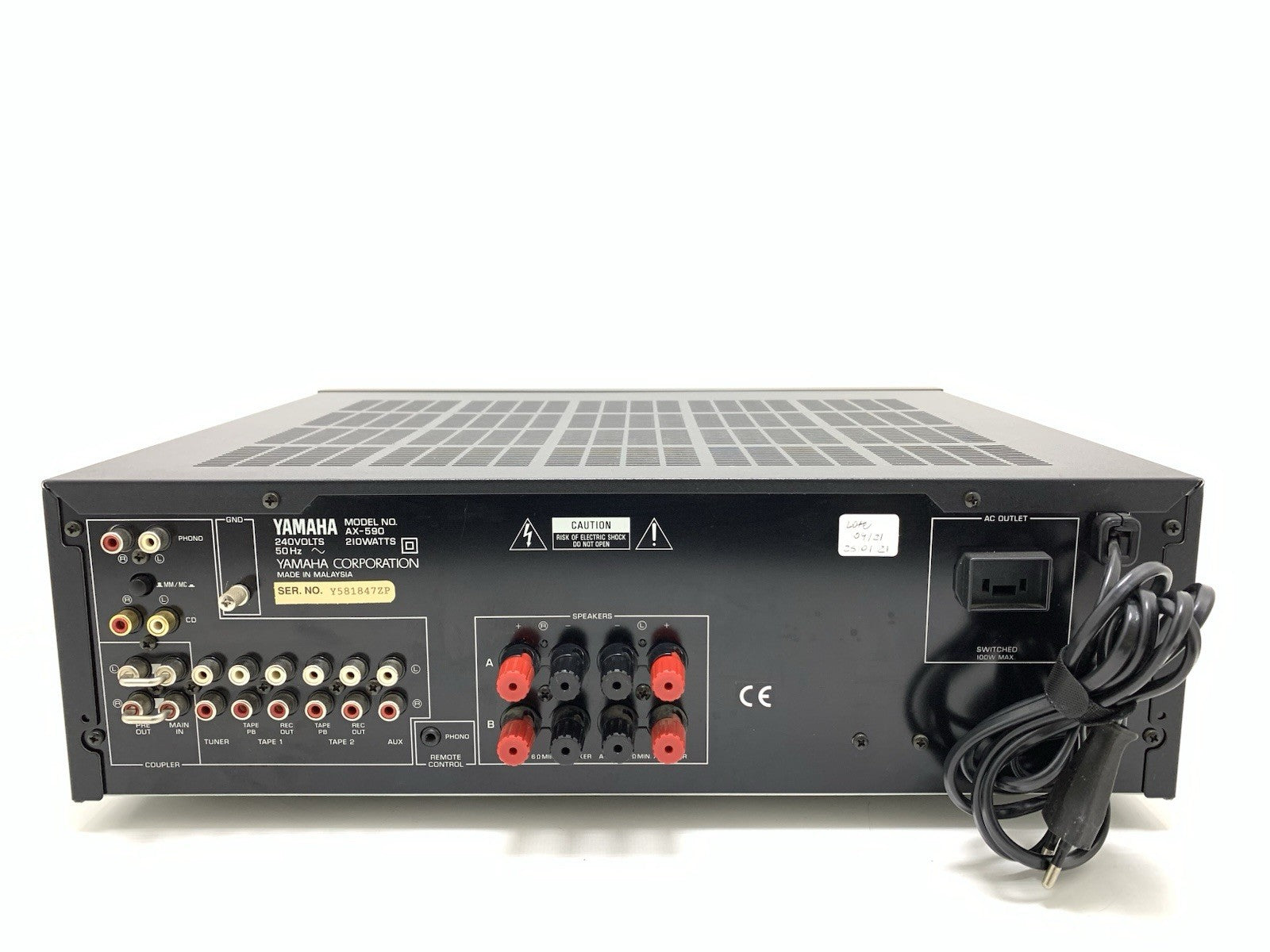 YAMAHA AX 590 Integrated Stereo Amplifier 2X 100Watts RMS Vintage 1995 Good Look