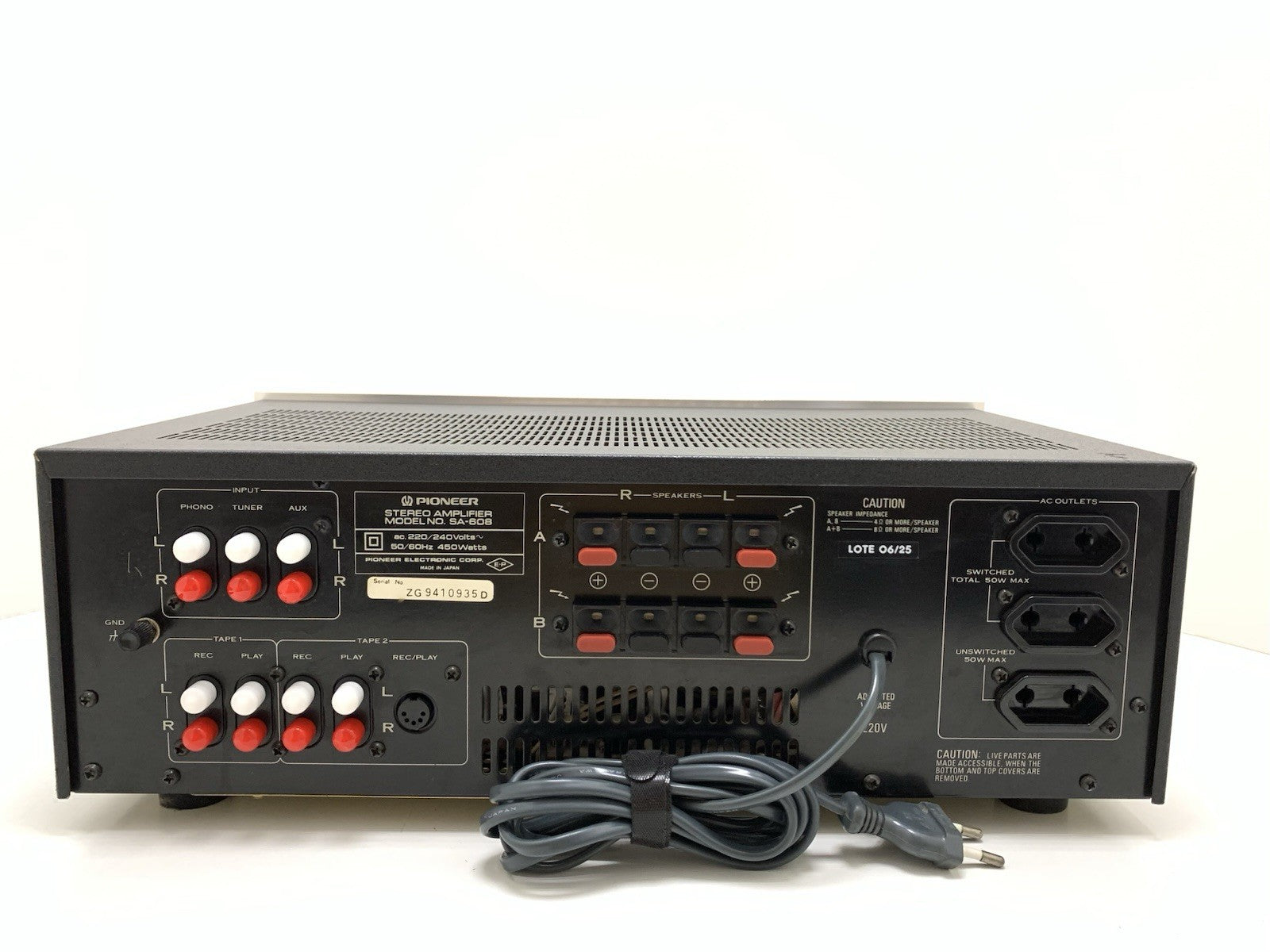 PIONEER SA 608 Stereo HiFi Amplifier 45+45 Watts RMS Vintage 1979 WORK GOOD LOOK