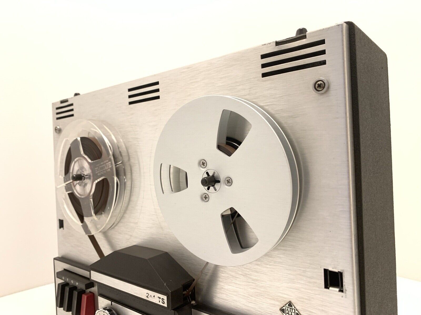 TELEFUNKEN M 201TS Tape Reel to Reel 4 Track 7" Vintage 1967 WORK Good Look