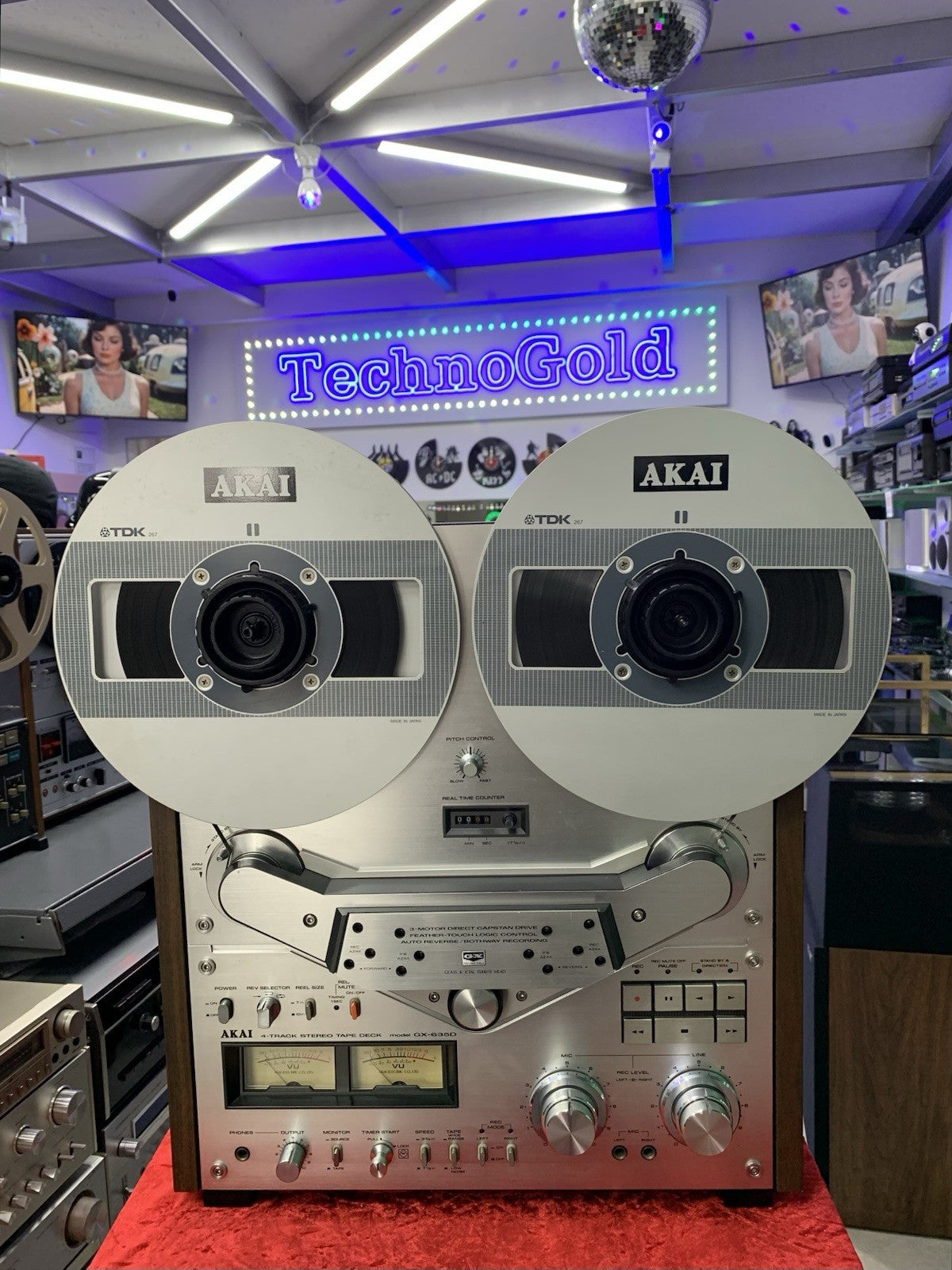 AKAI GX 635D Tape Open Reel 4 Track 10" Vintage 1978 Auto Reverse WORK Good Look