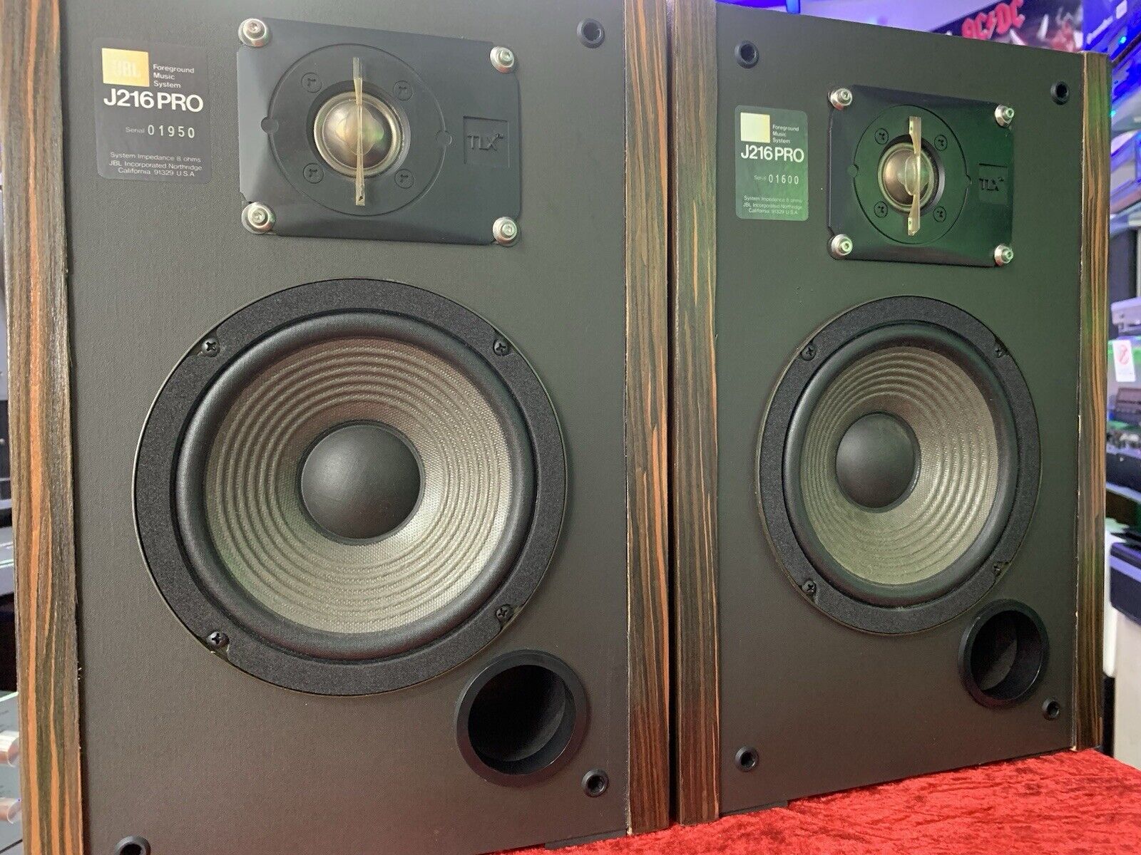 JBL J216 PRO Studio Monitor Speaker 2Way 60Watts RMS Vintage 1985 WORK Good Look