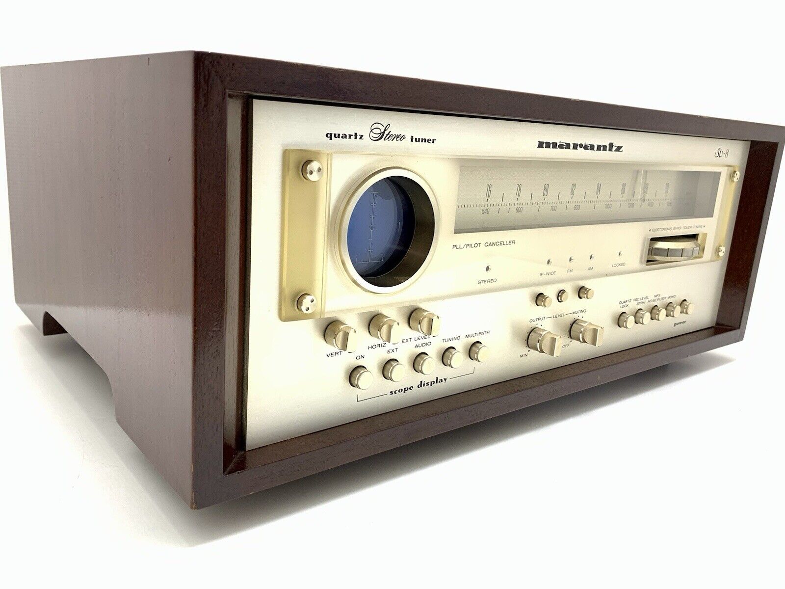 MARANTZ ST 8 AM/FM Quartz Stereo Audio Scope Tuner Vintage 1980 WORK Good Look
