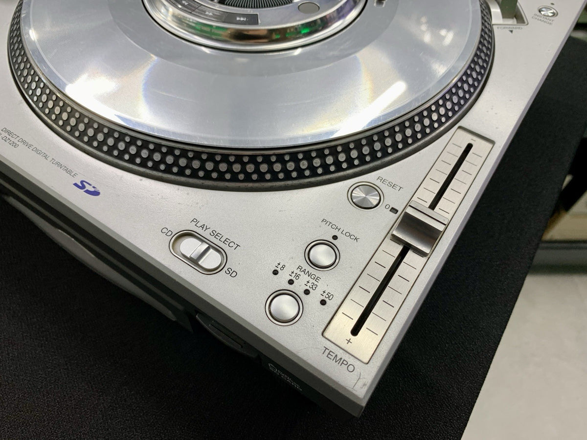 TECHNICS SL DZ1200 CDJ Stereo Compact Disc Player Vintage Working 100% Good Look