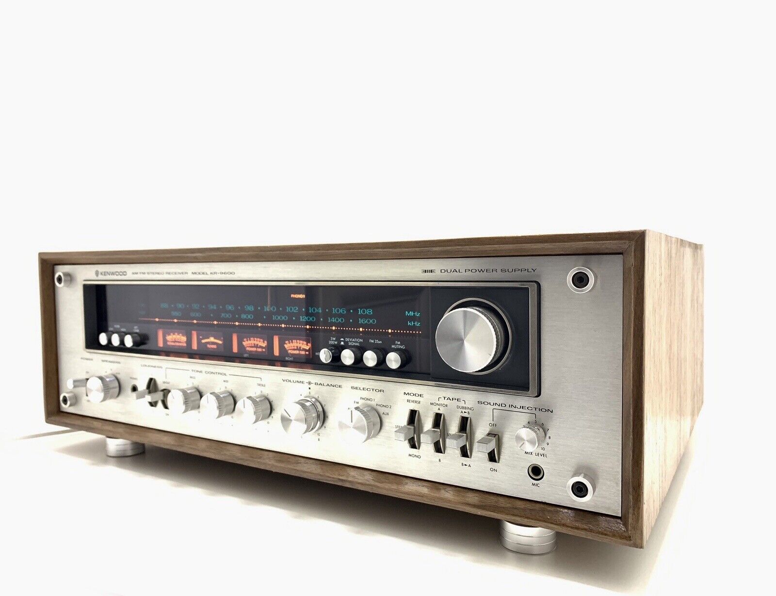 KENWOOD KR-9600 FM Stereo Receiver 2 X 160 Watts RMS Vintage 1976 WORK Good Look