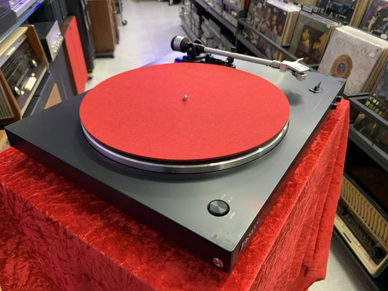PIONEER PL 30 K Turntable Belt Drive LINE OUTPUT  Vintage Work Perfect Good Look