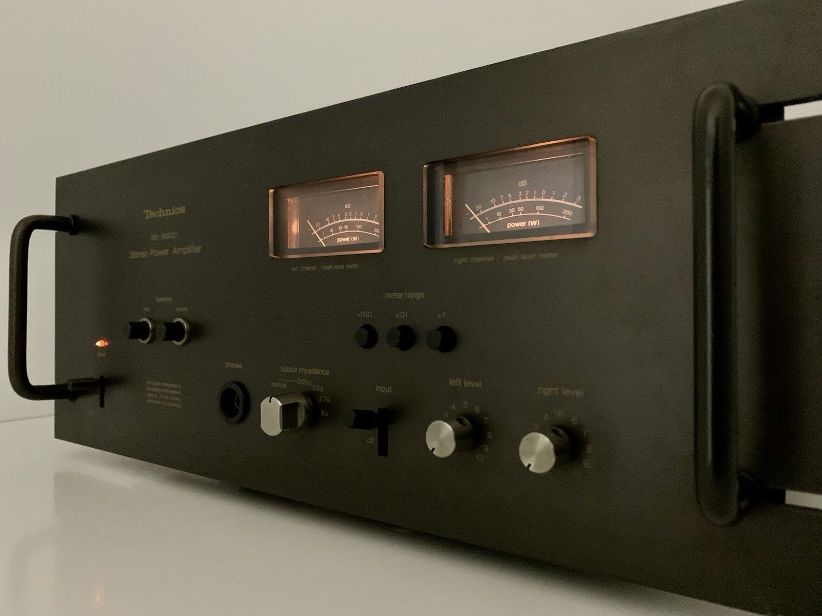 TECHNICS SE 9600 Power Amplifier 2 X 110 Watts RMS Vintage 1975 WORK GOOD LOOK