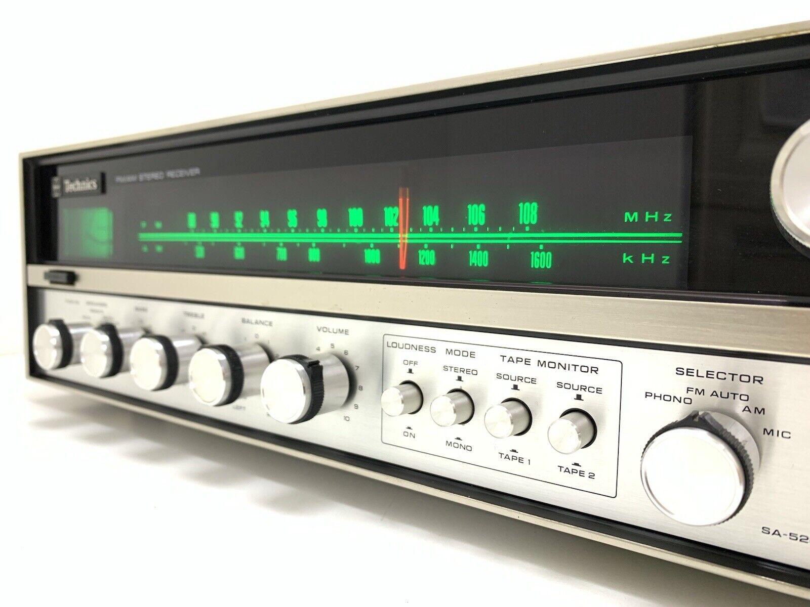 Receptor estéreo TECHNICS SA 5200 AM/FM 2 x 14 vatios RMS Vintage