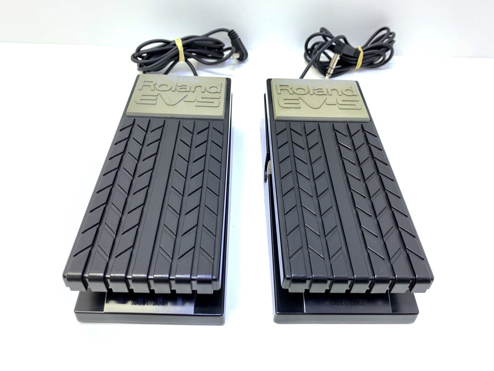 ROLAND EV-5 Classic Expression Pedal 2 Units Vintage with Original Box Like New